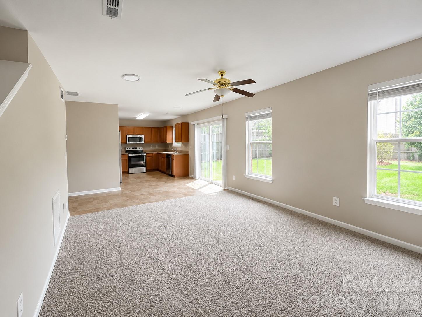 1111 Delander Lane Property Photo 3