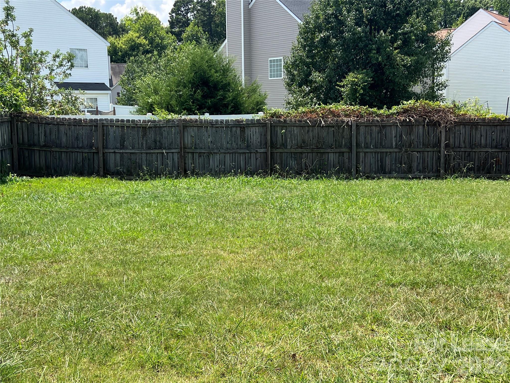 1111 Delander Lane Property Photo 16