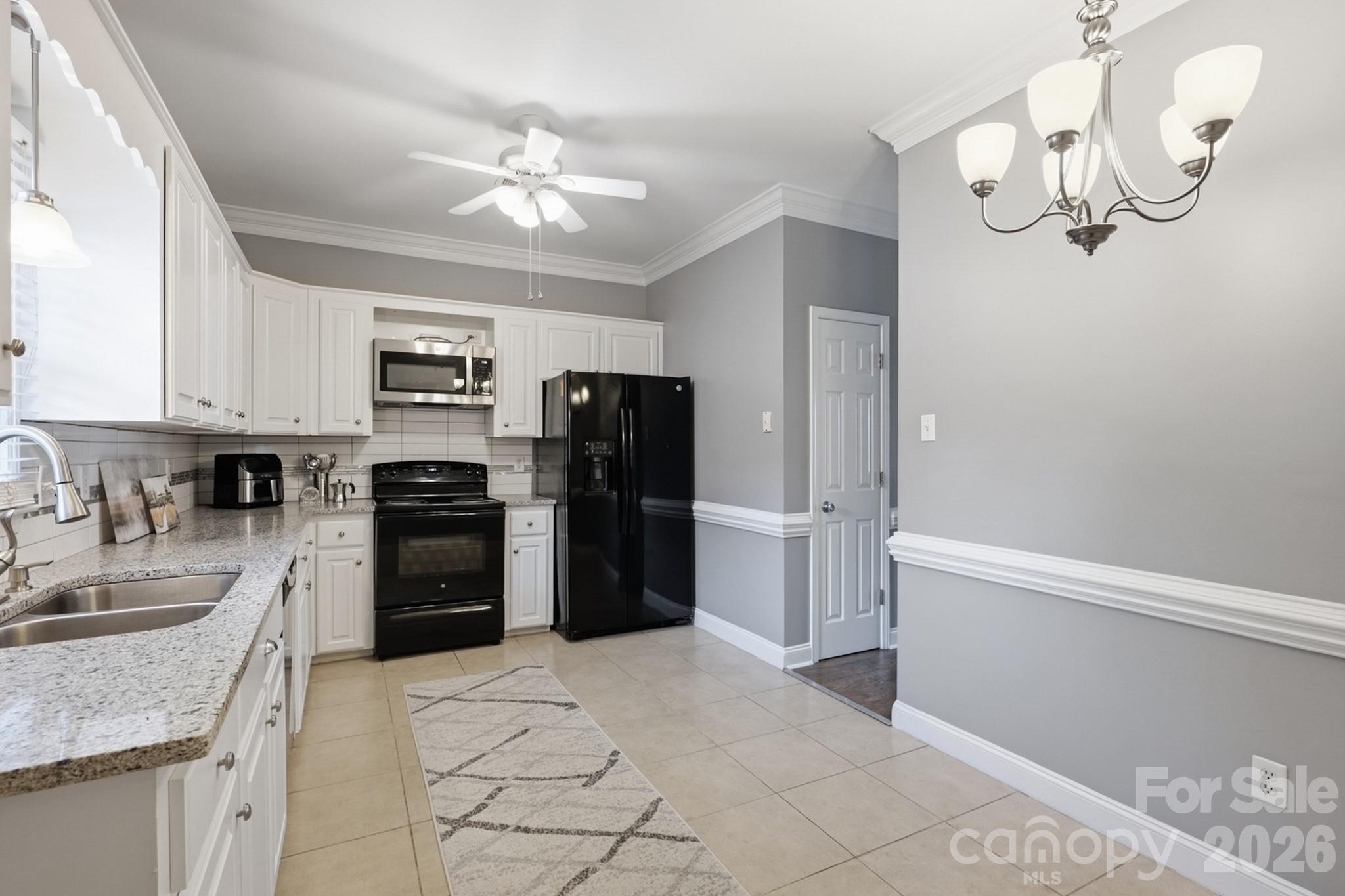 403 Wilson Street 106 Property Photo 9