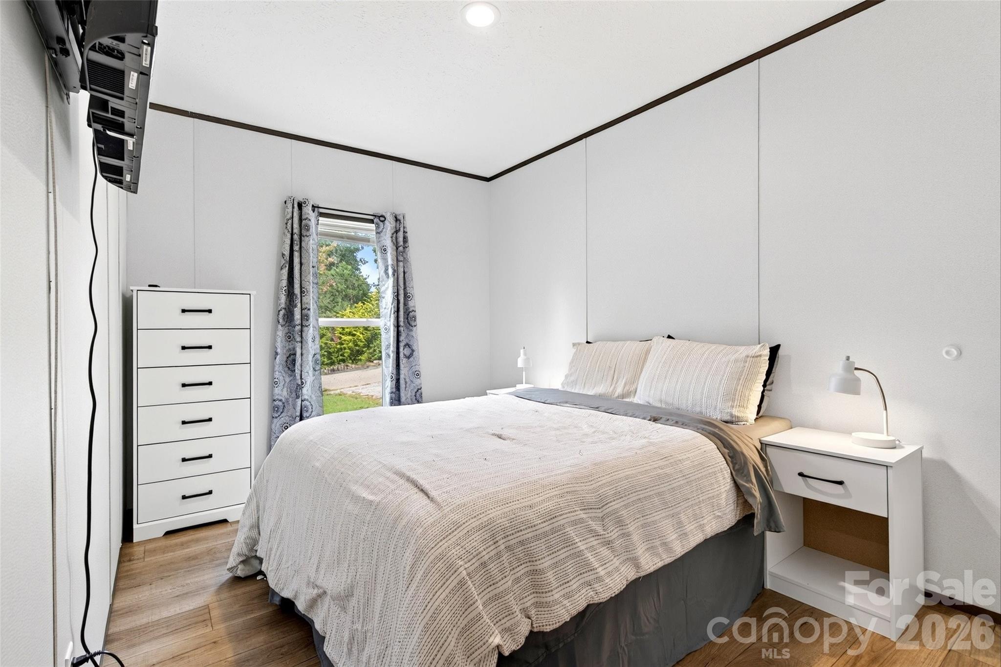 248 Chestnut Oak Forest Drive Property Photo 30