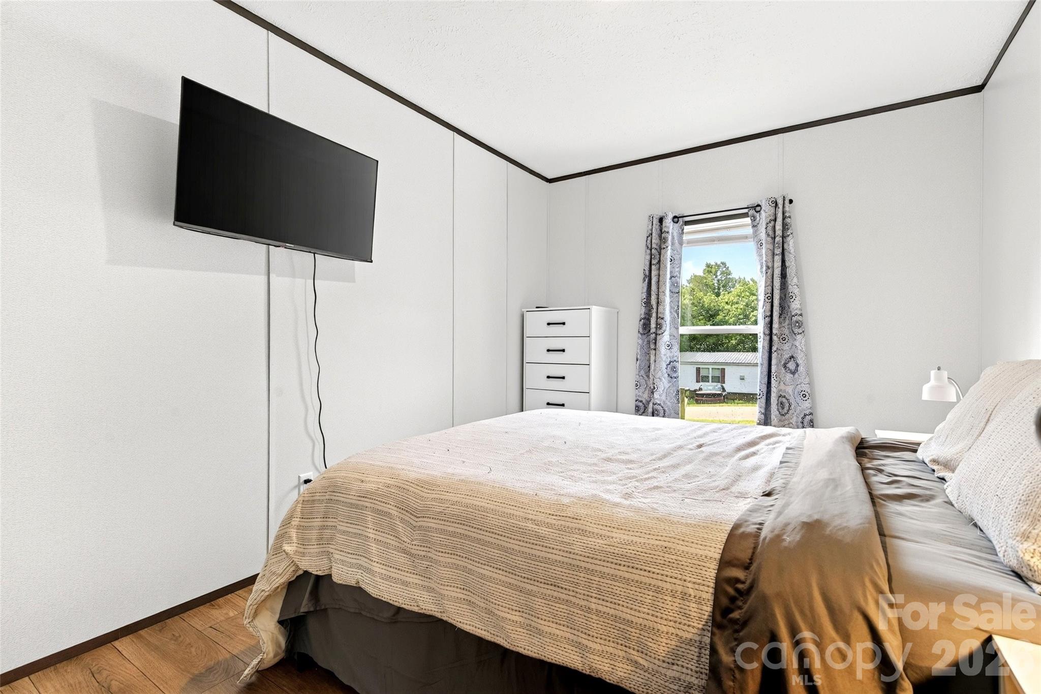 248 Chestnut Oak Forest Drive Property Photo 31