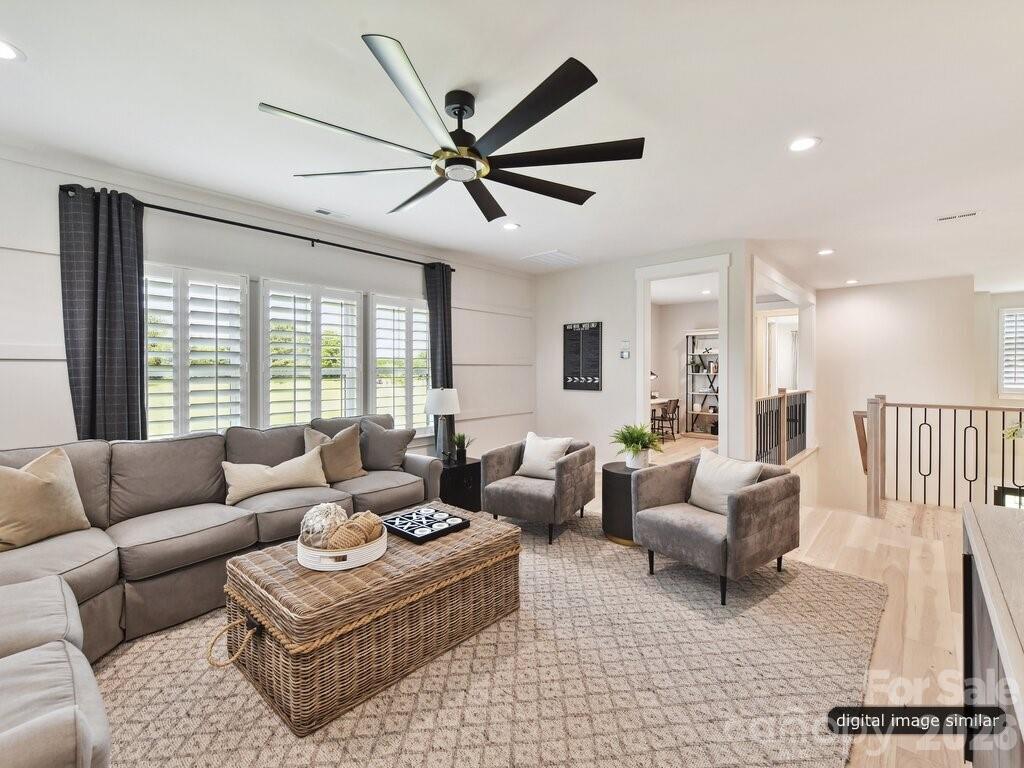 2232 Grey Road Property Photo 6