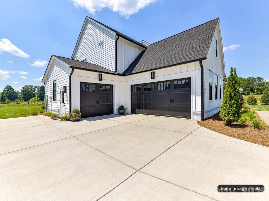 2232 Grey Road Property Photo 14