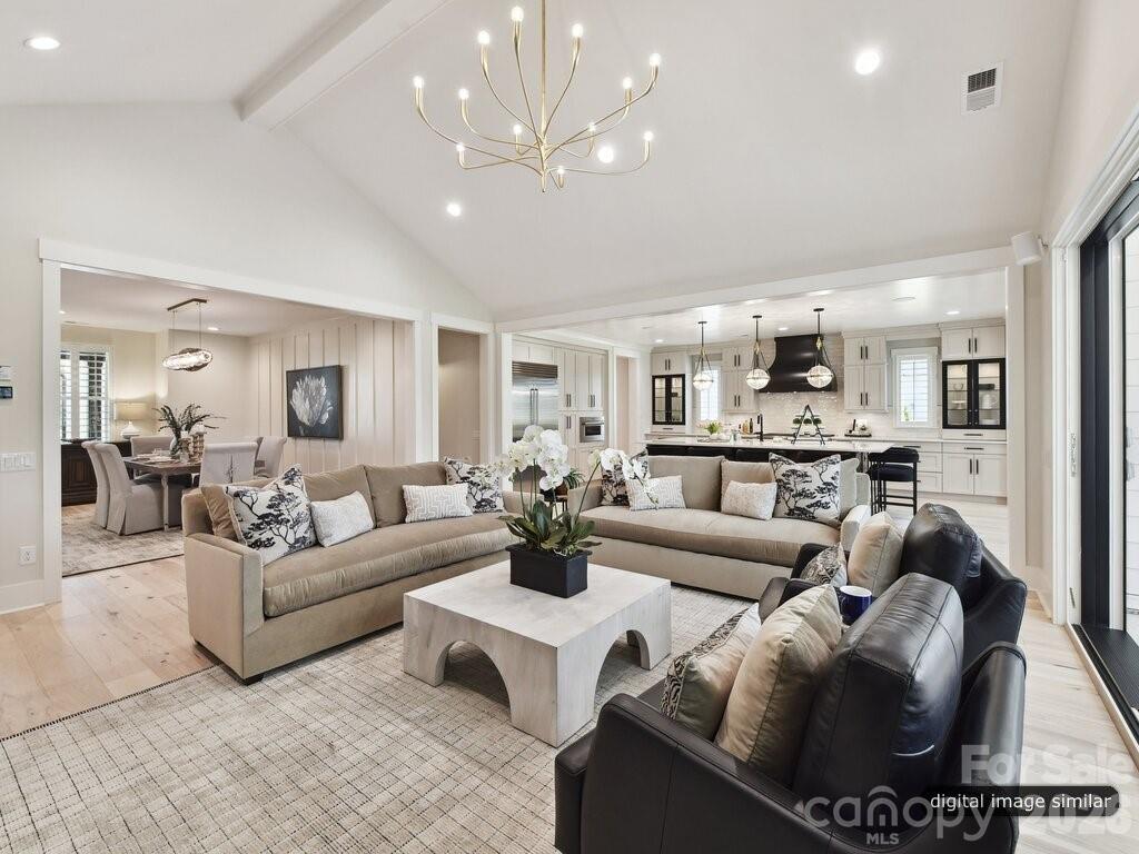 2232 Grey Road Property Photo 16