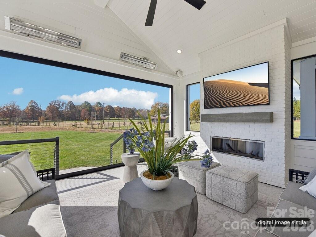 2232 Grey Road Property Photo 25
