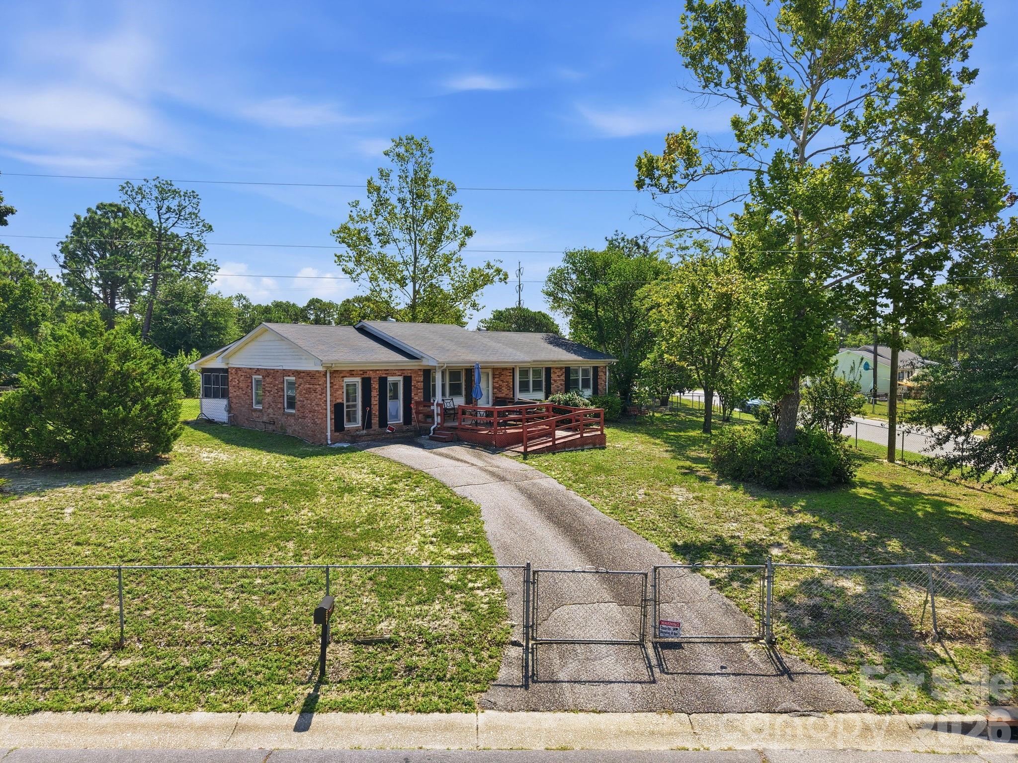 3261 Vardaman Avenue Property Photo 3