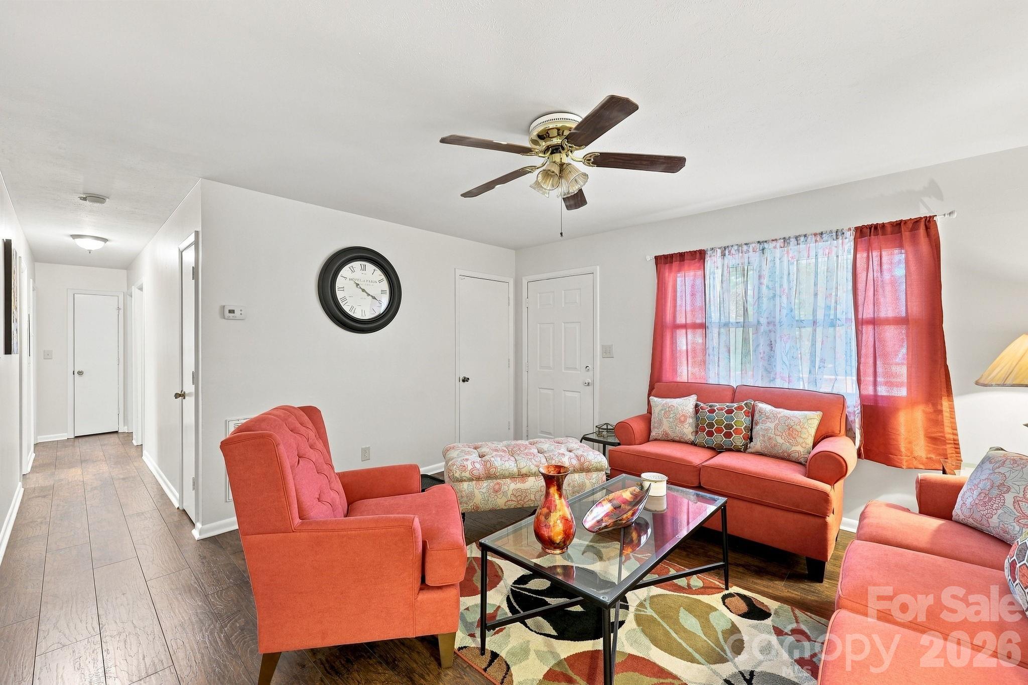 3261 Vardaman Avenue Property Photo 9
