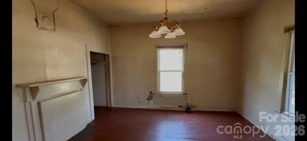 614 Saluda Road Property Photo 3