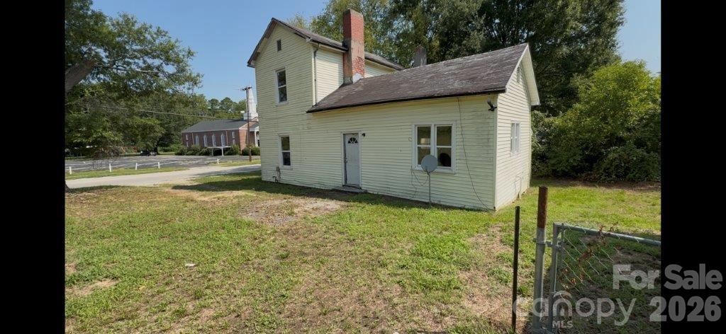 614 Saluda Road Property Photo 16