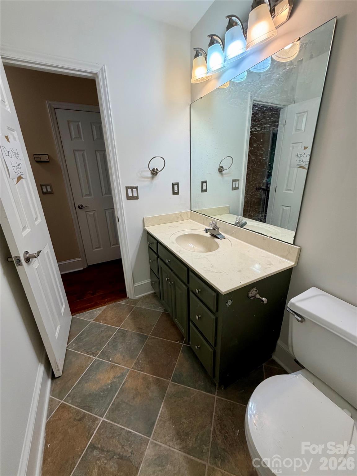 5424 Gristmill Lane Property Photo 12