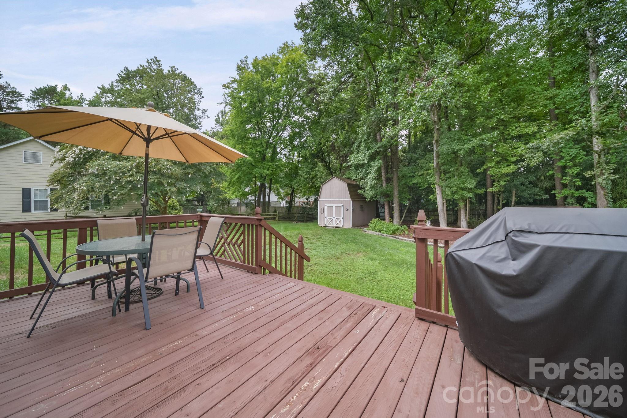2527 Heathershire Lane Property Photo 26