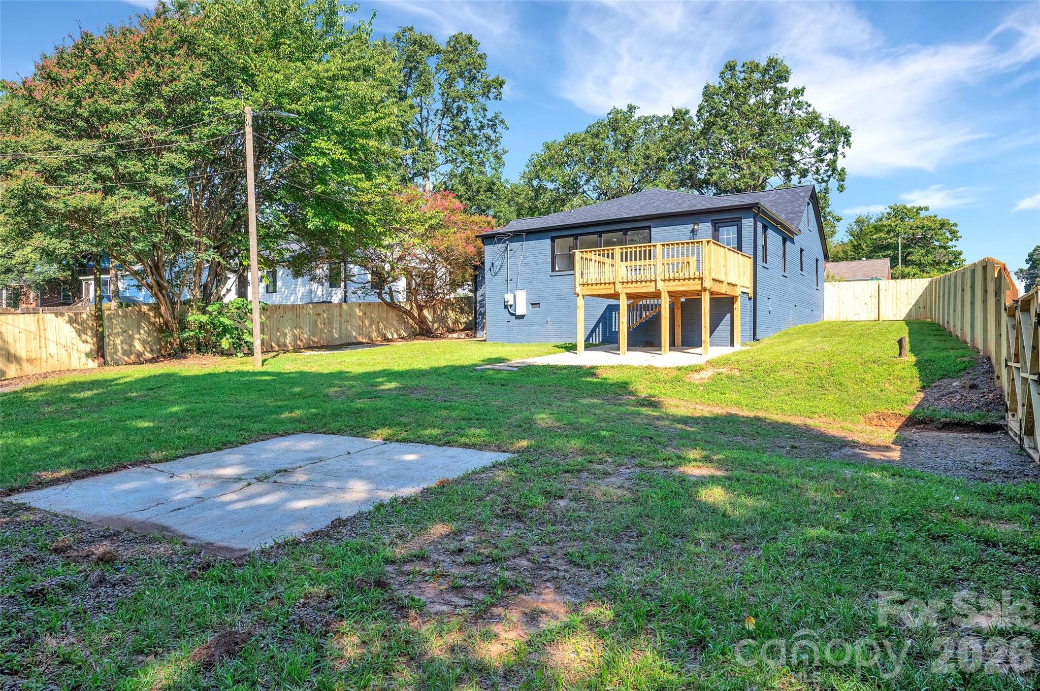 3942 Mcmillan Street Property Photo 25