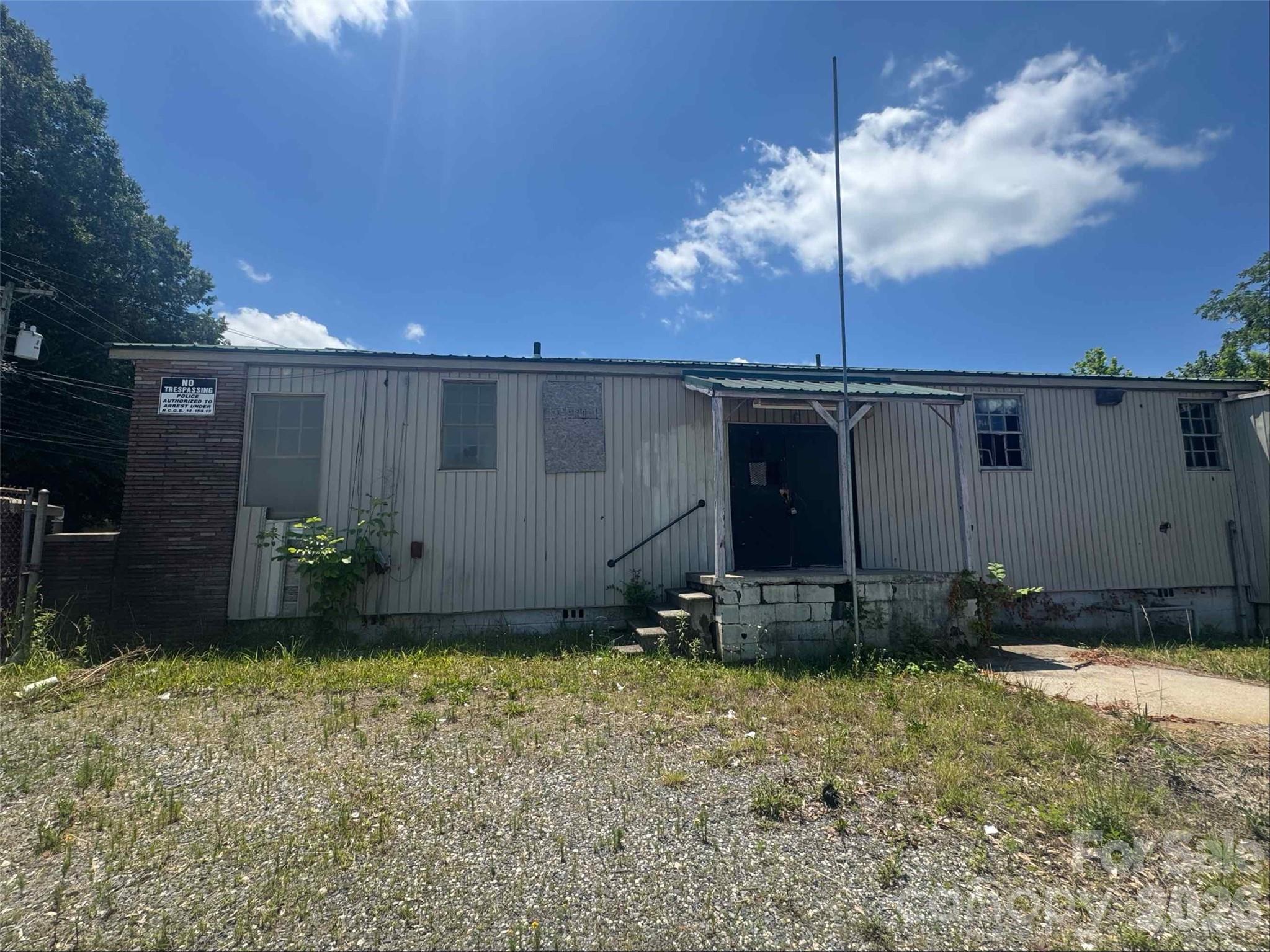529 N Broad Street Property Photo 8