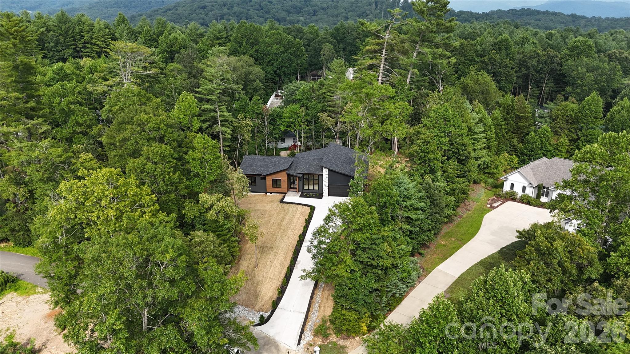 407 Melnick Terrace Property Photo 44