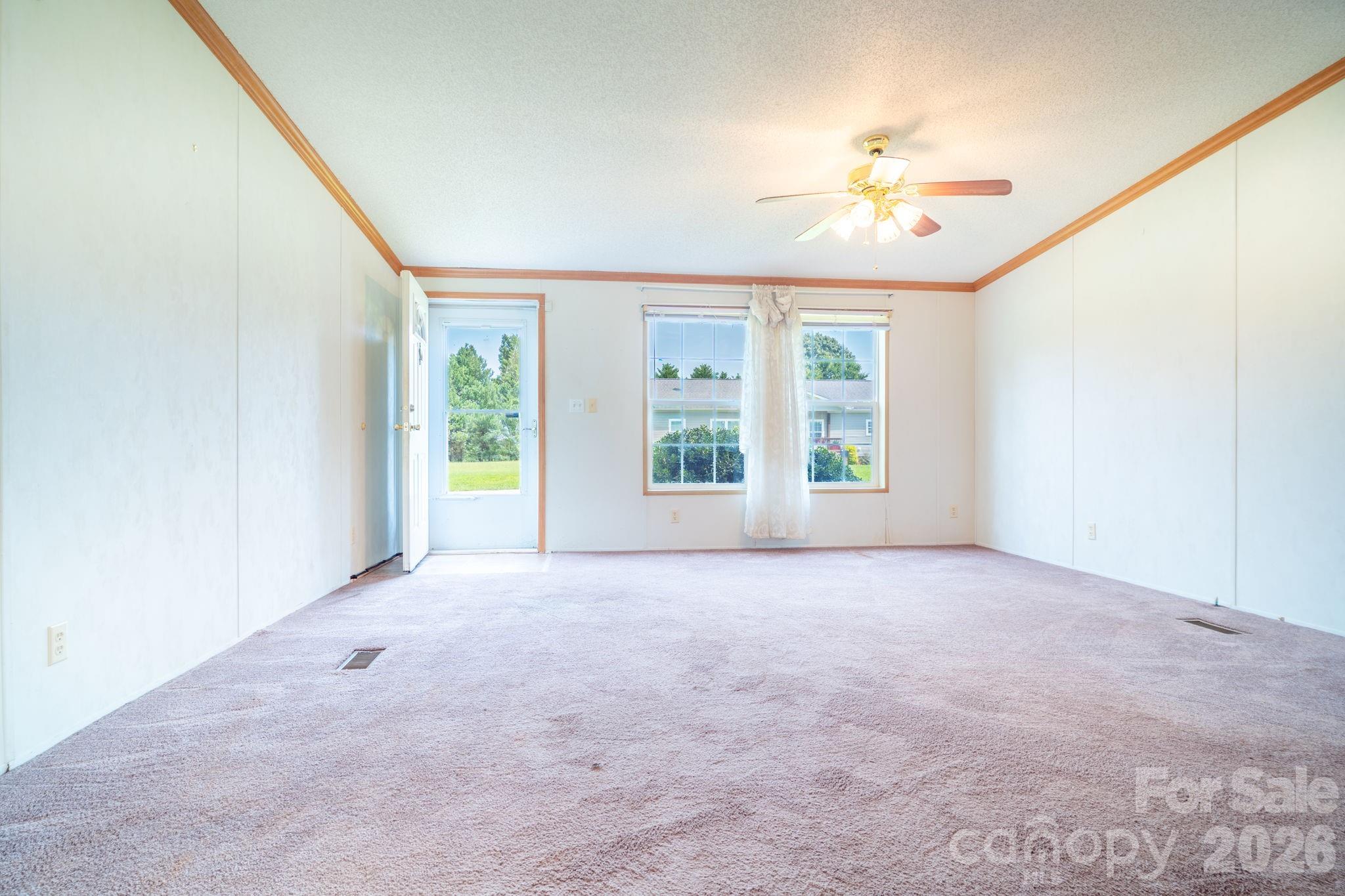 102 Jenny Drive Property Photo 9