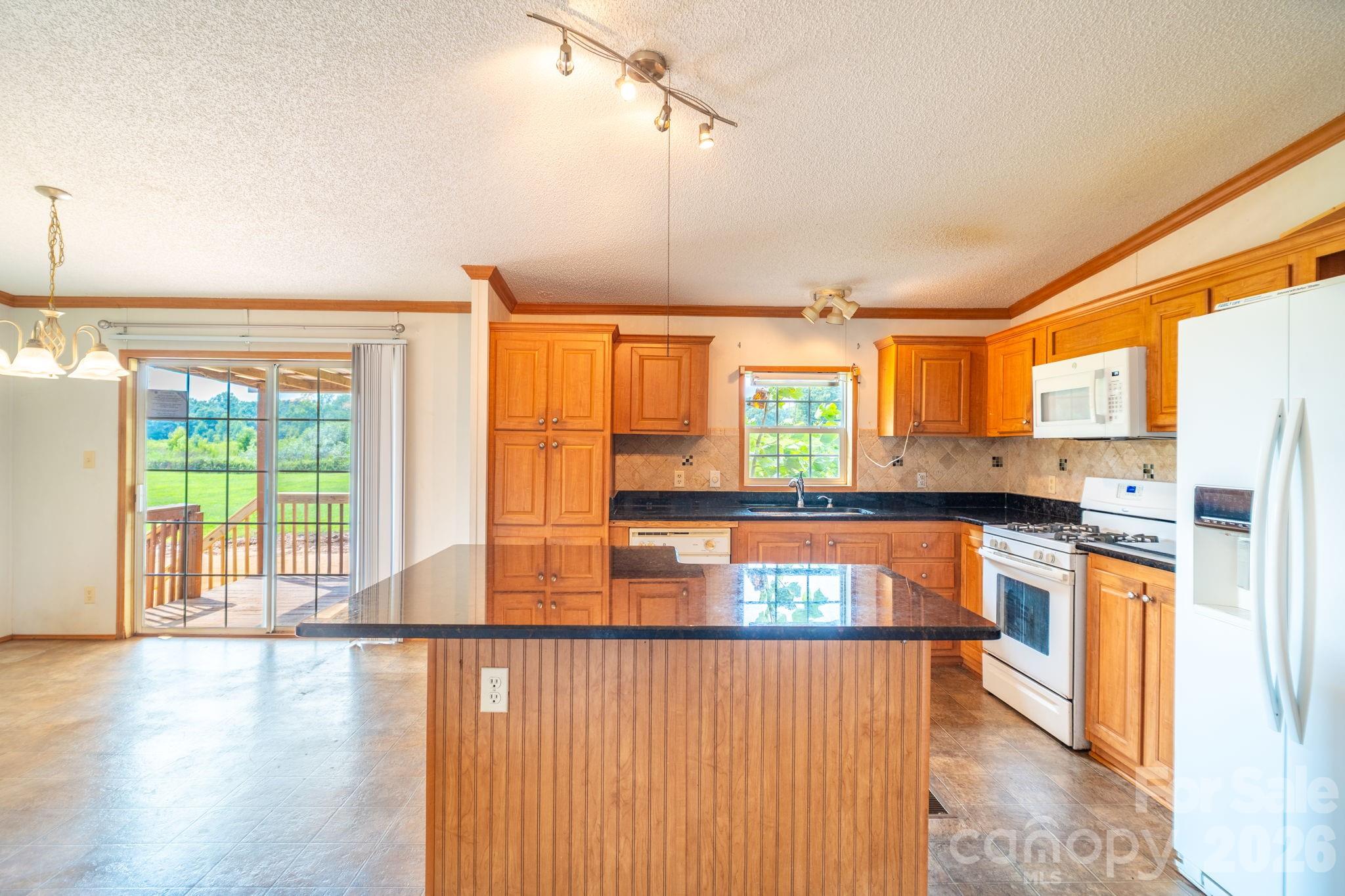 102 Jenny Drive Property Photo 13