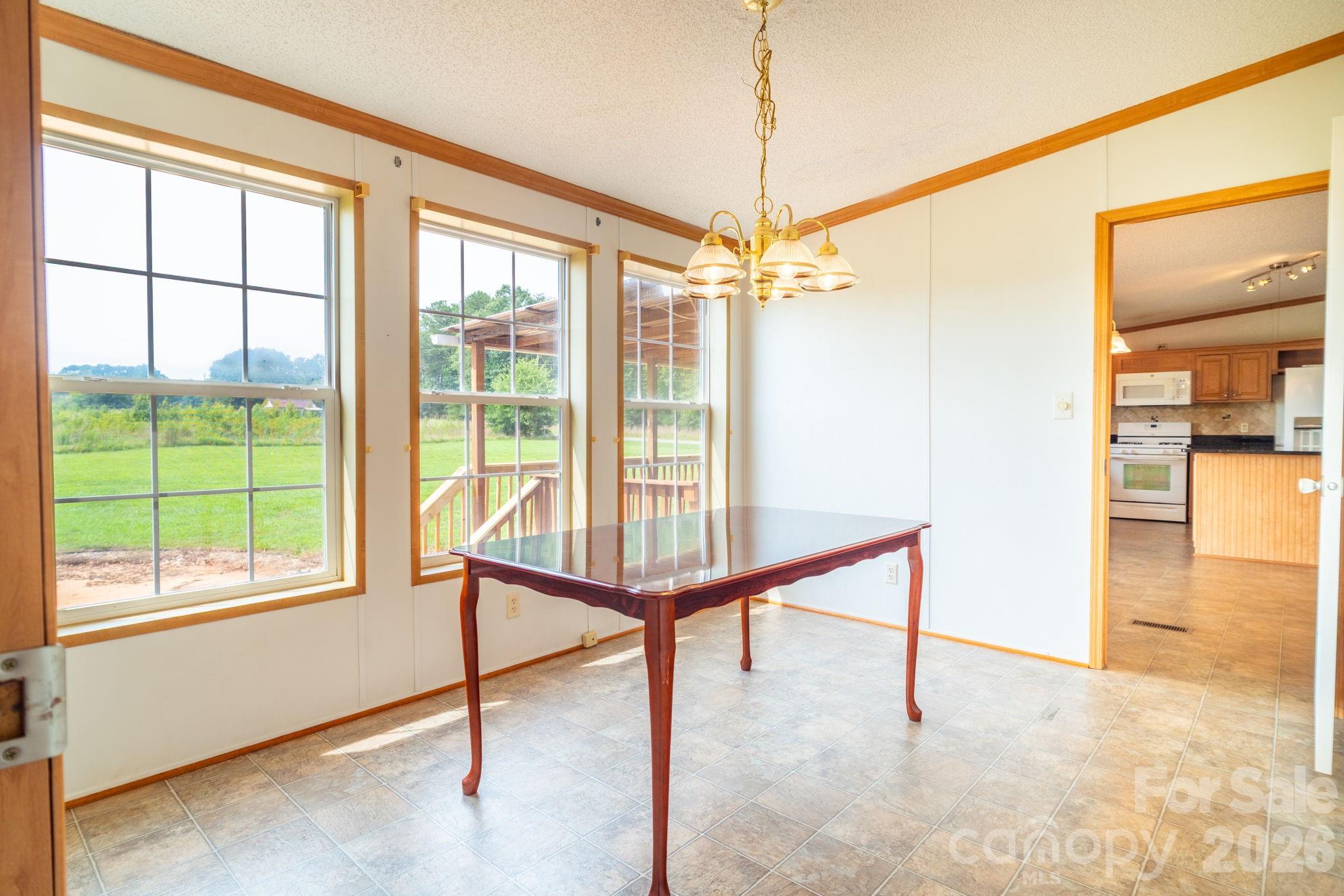 102 Jenny Drive Property Photo 16