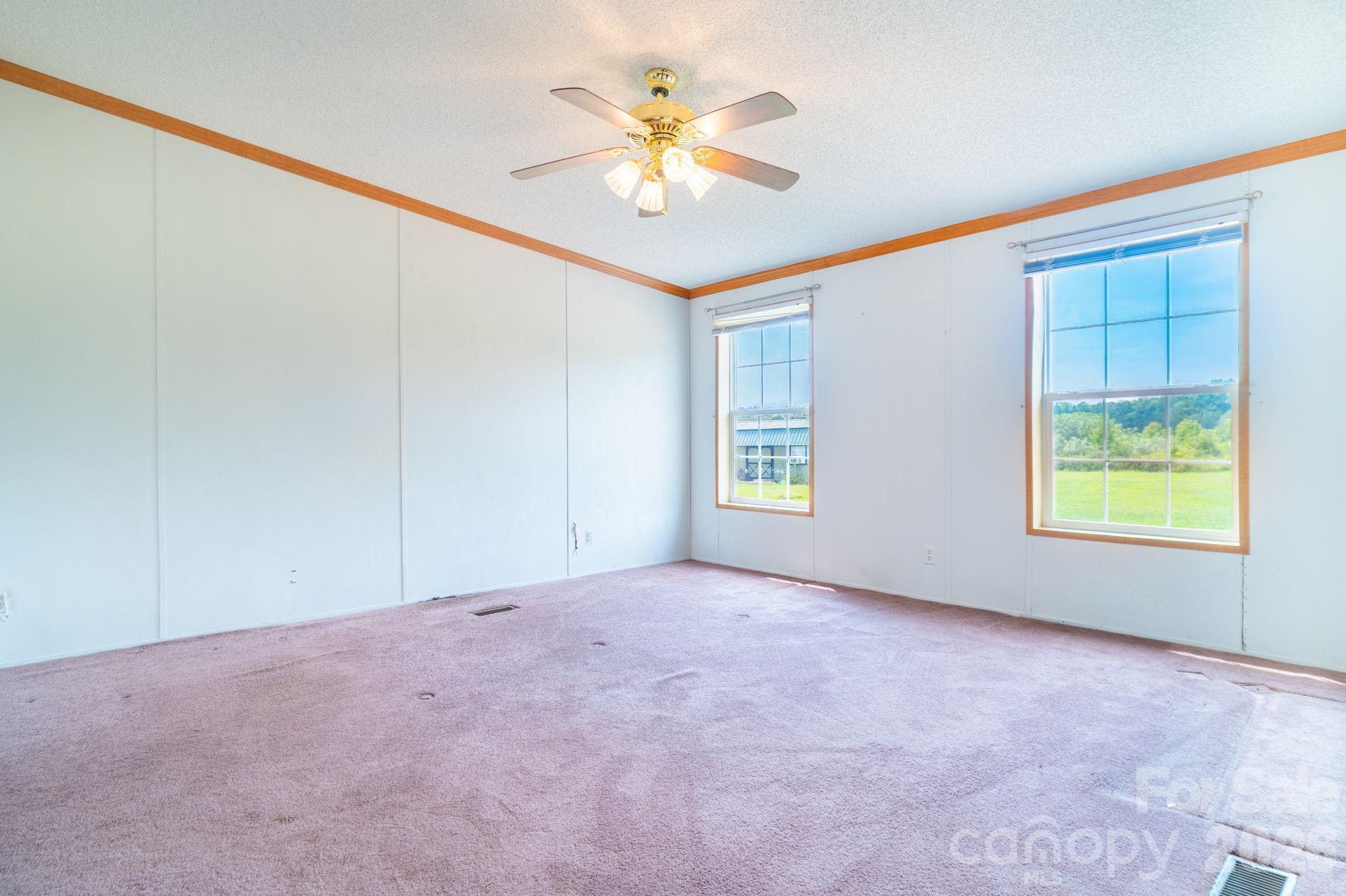 102 Jenny Drive Property Photo 19