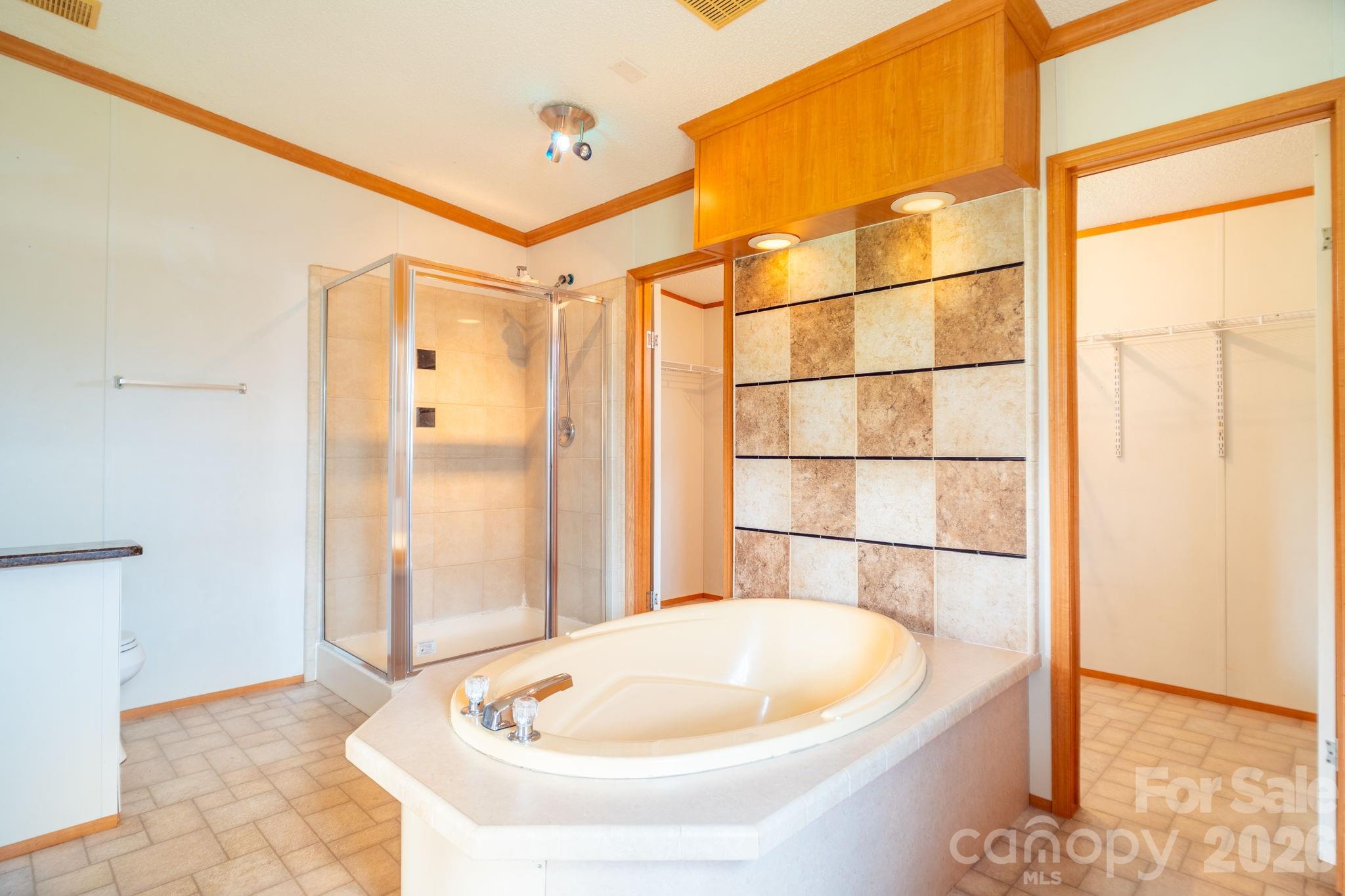 102 Jenny Drive Property Photo 22