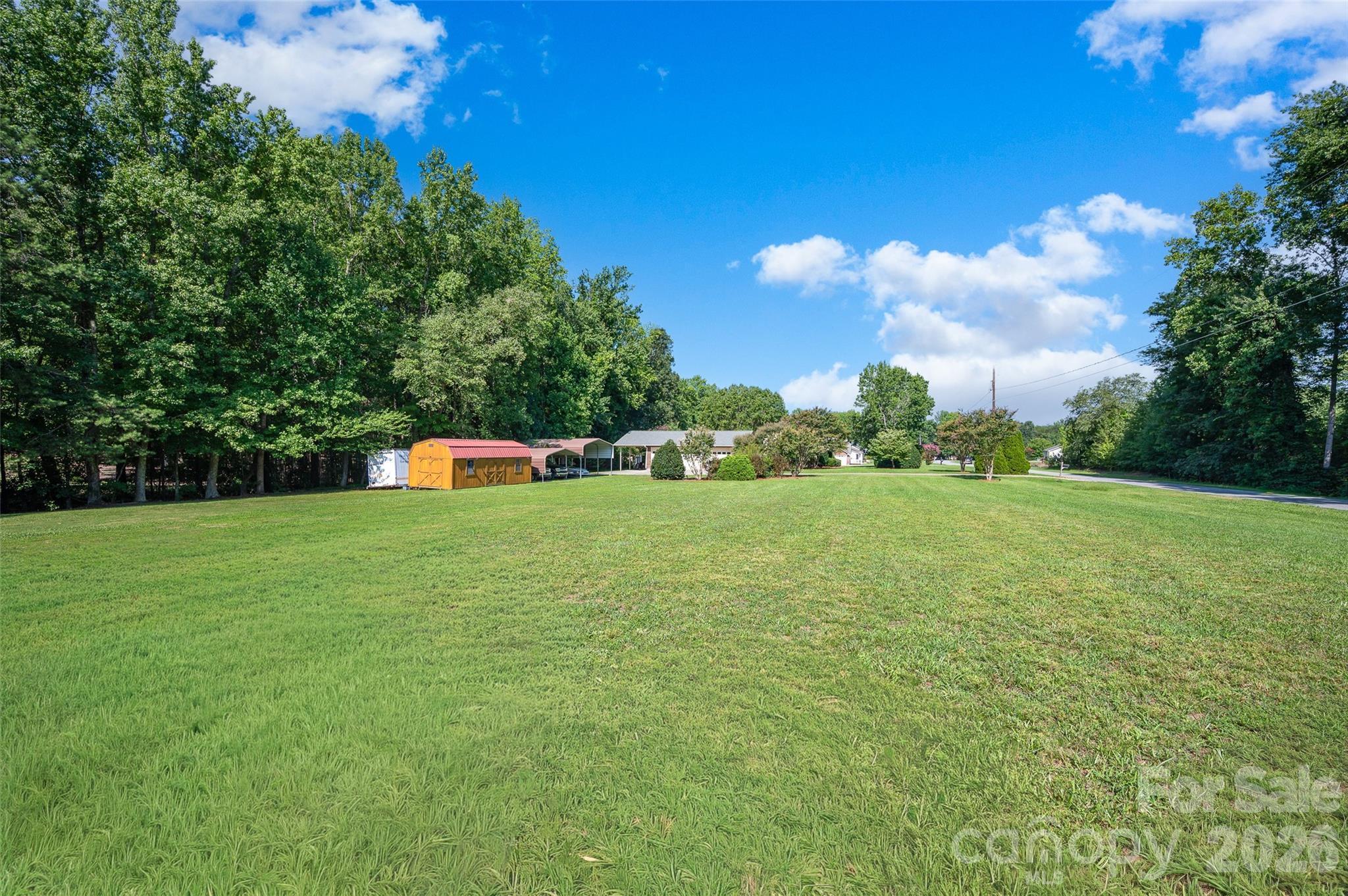 3959 Holly Springs Drive Property Photo 7