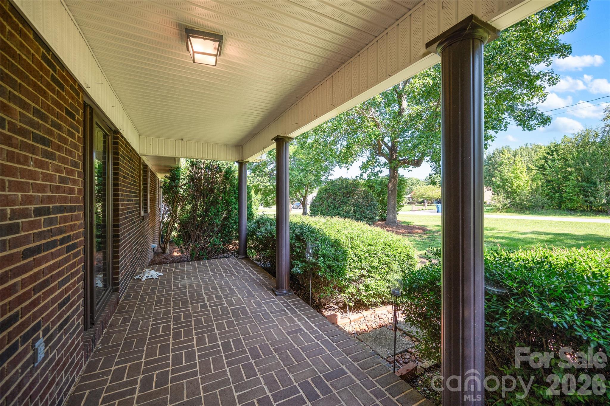 3959 Holly Springs Drive Property Photo 10