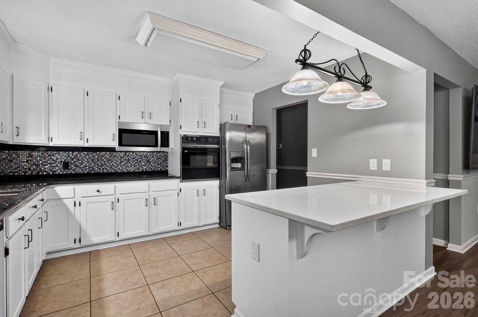 3959 Holly Springs Drive Property Photo 16
