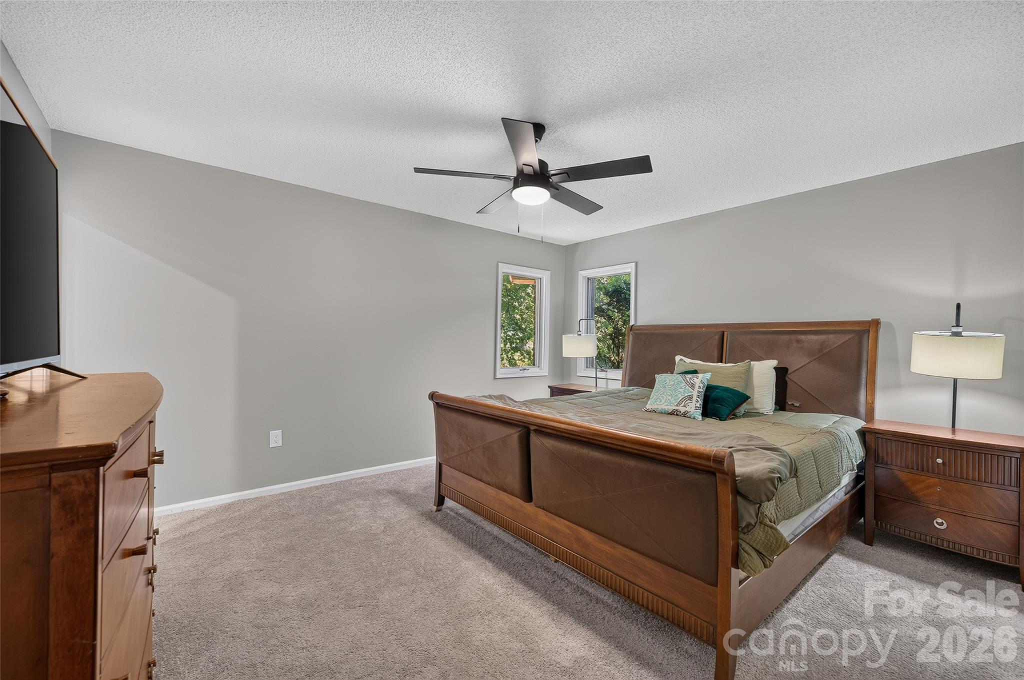 3959 Holly Springs Drive Property Photo 18