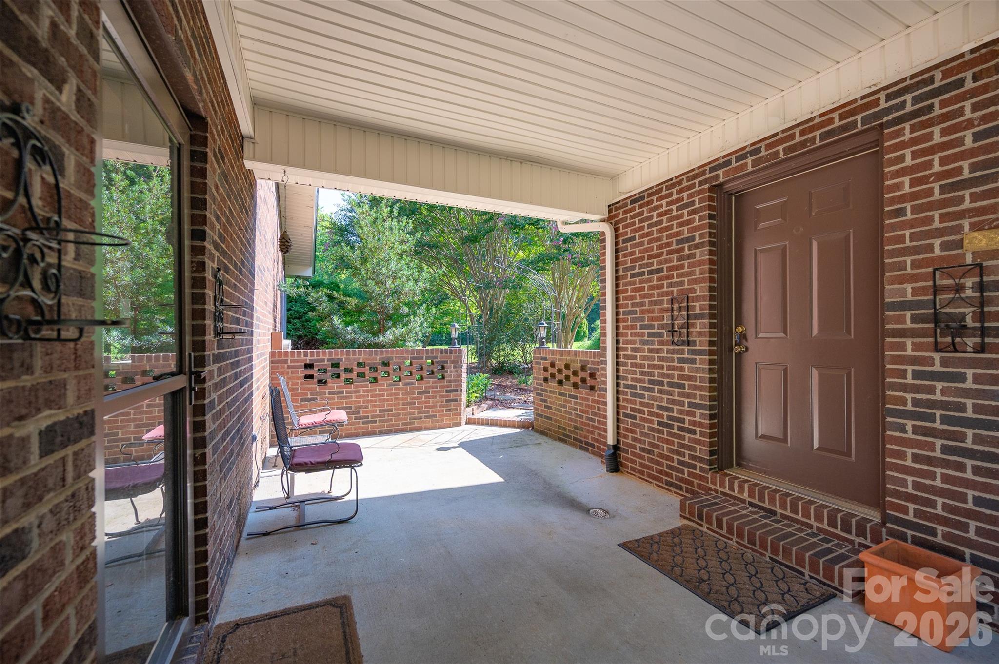 3959 Holly Springs Drive Property Photo 32