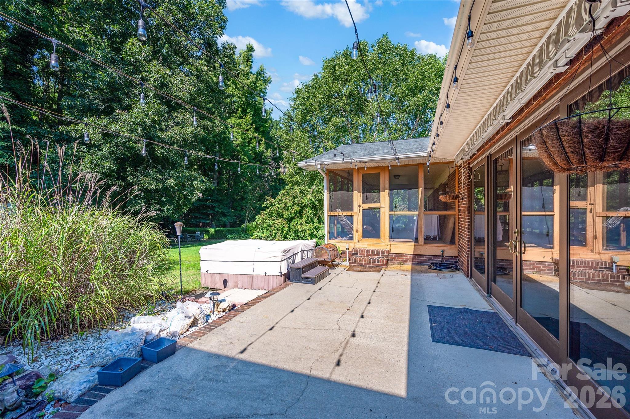 3959 Holly Springs Drive Property Photo 33