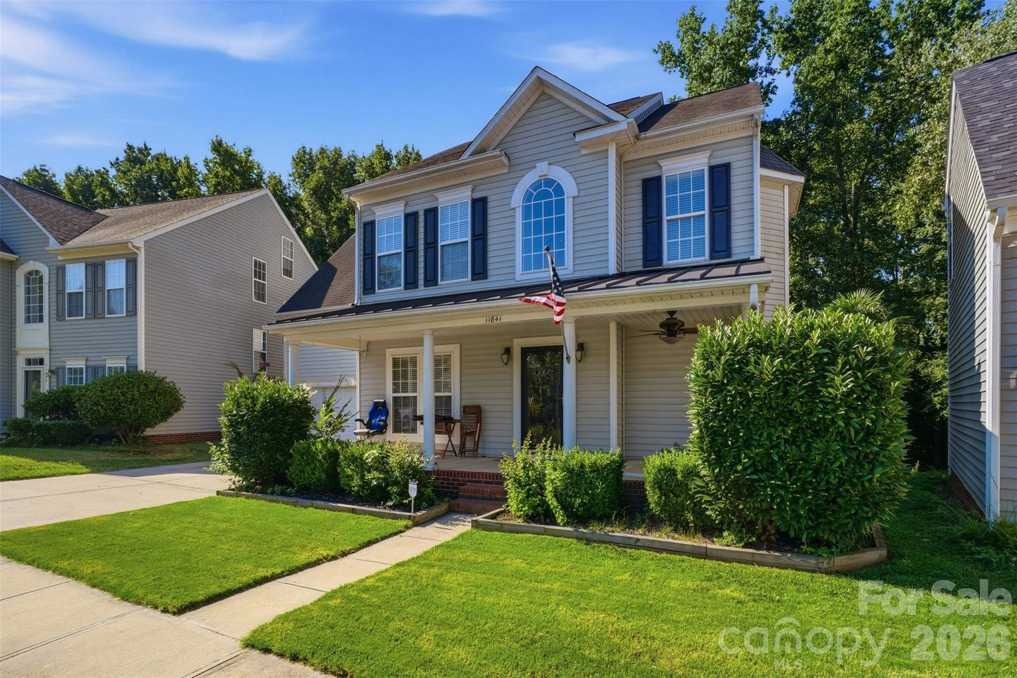 11841 Royal Castle Court Property Photo 3
