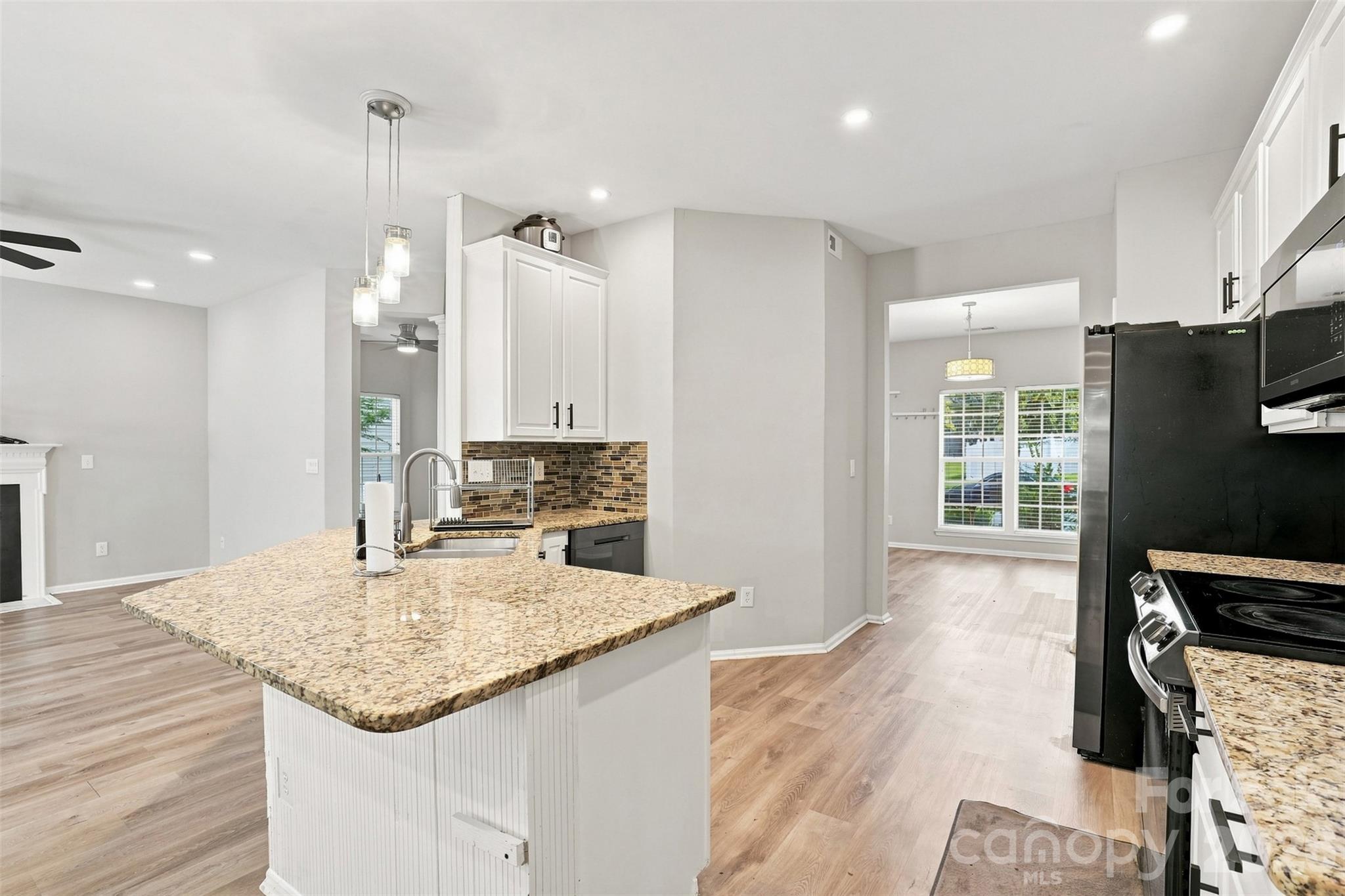 11841 Royal Castle Court Property Photo 14