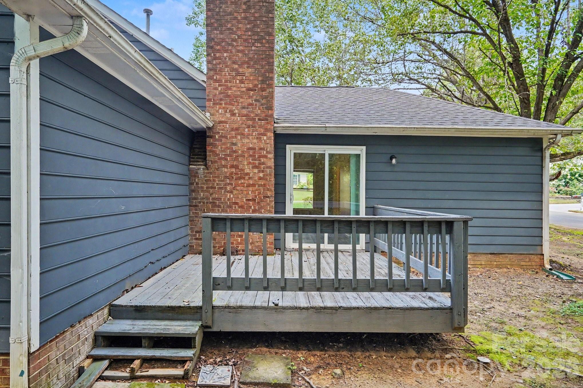 11616 Bowsby Court Property Photo 19