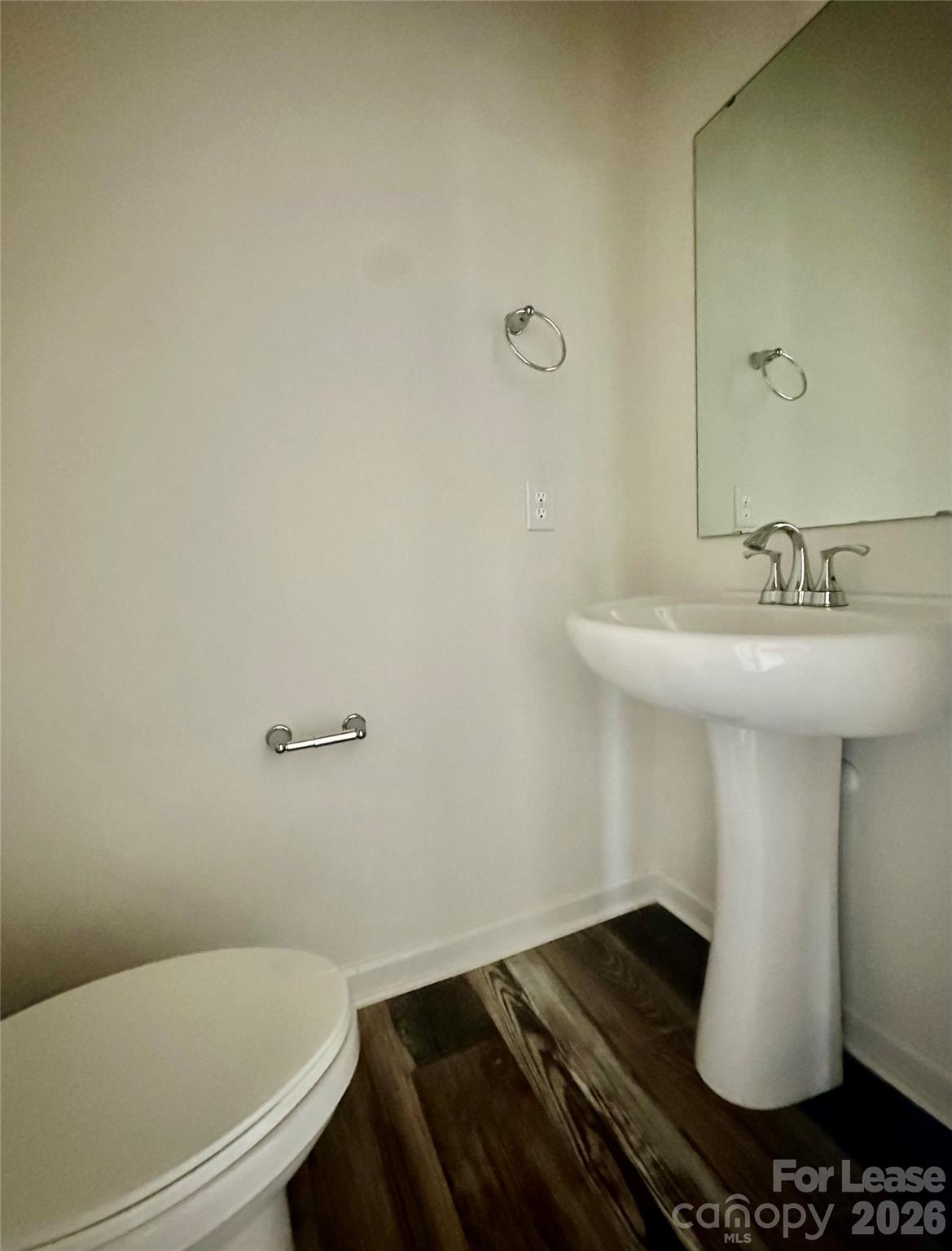 260 Mills Avenue Property Photo 14