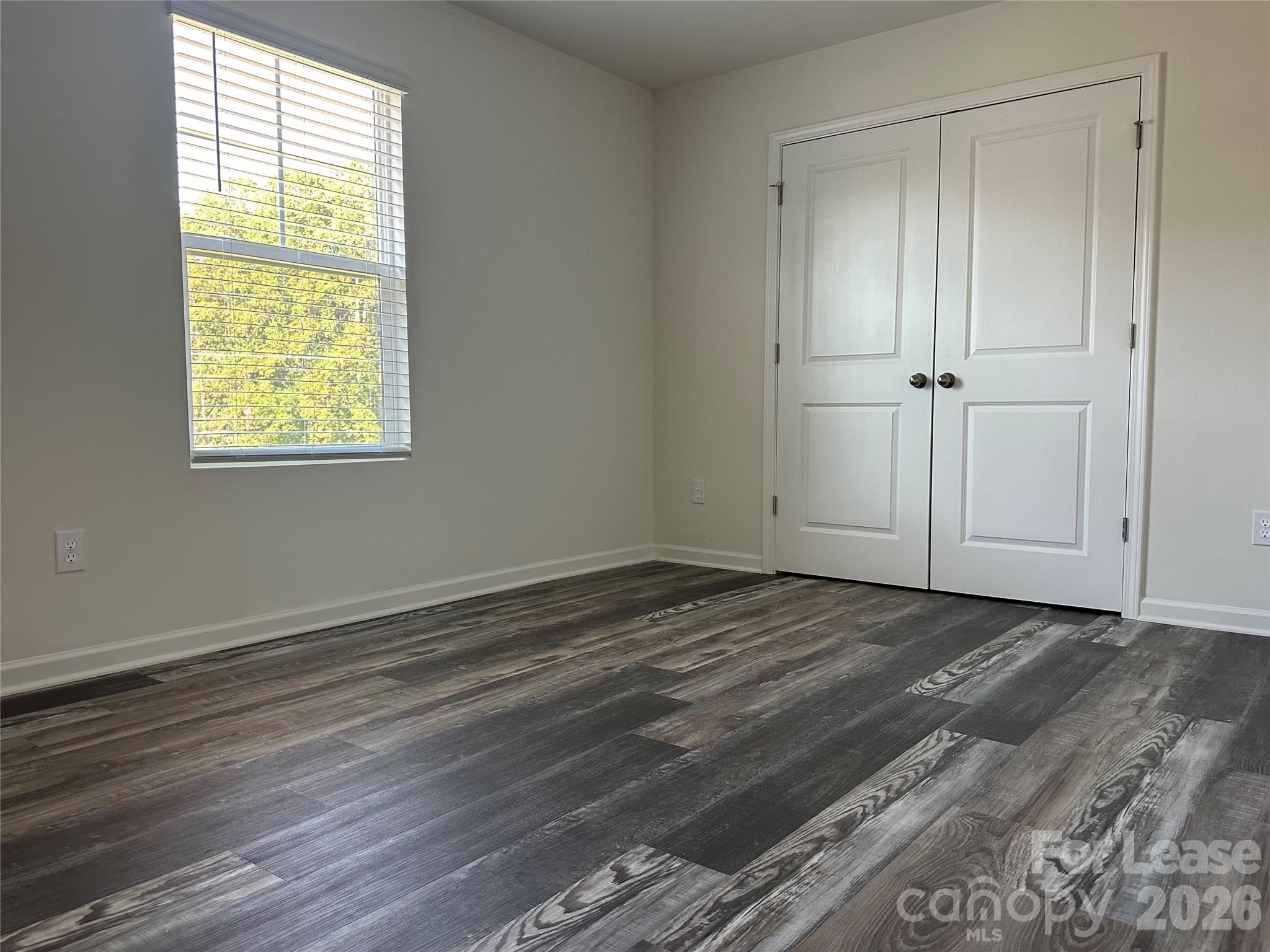260 Mills Avenue Property Photo 35