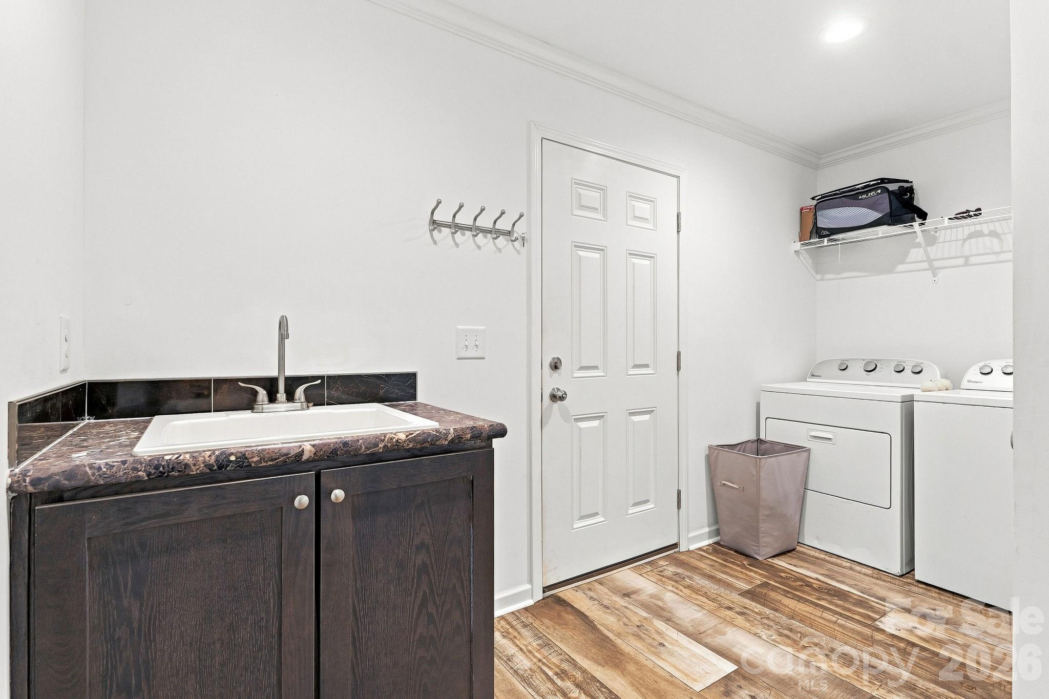 312 Sailwinds Road Property Photo 24