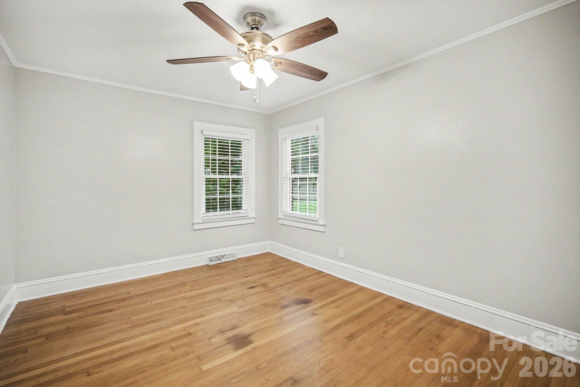704 1st Avenue Place Property Photo 13