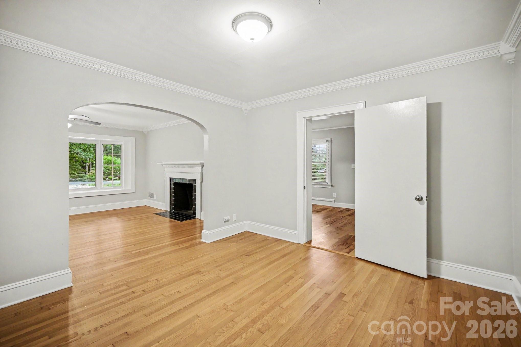 704 1st Avenue Place Property Photo 17