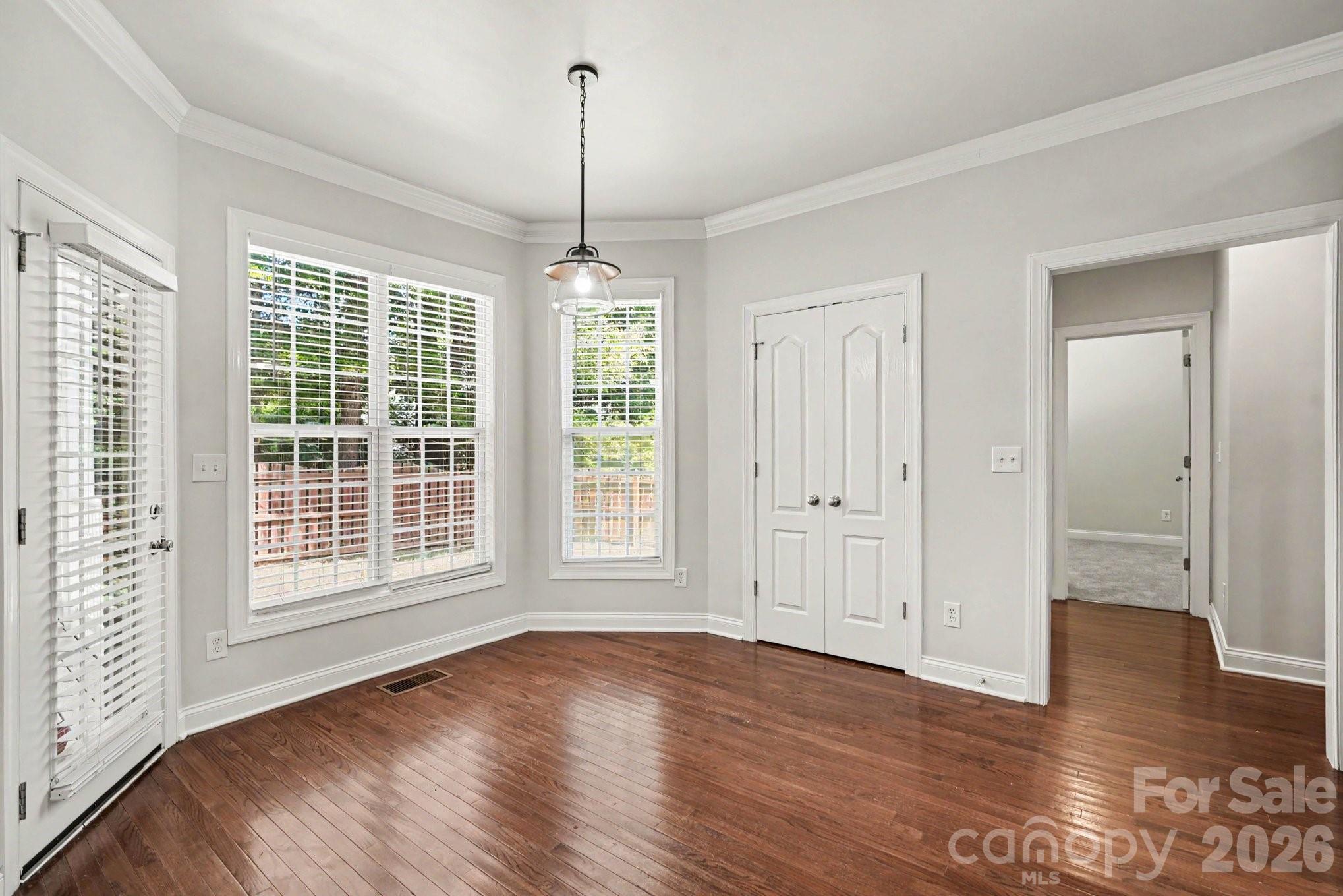 229 Edenshire Court Property Photo 7