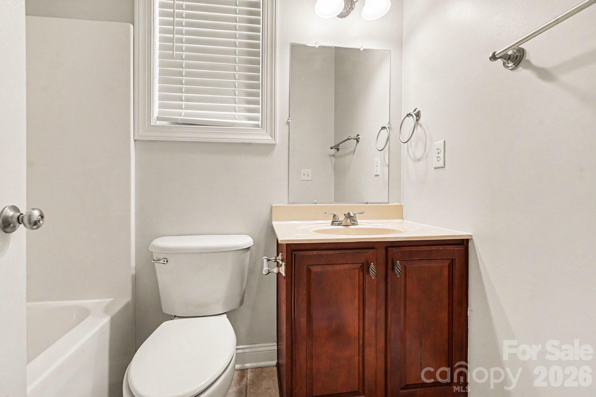 229 Edenshire Court Property Photo 20