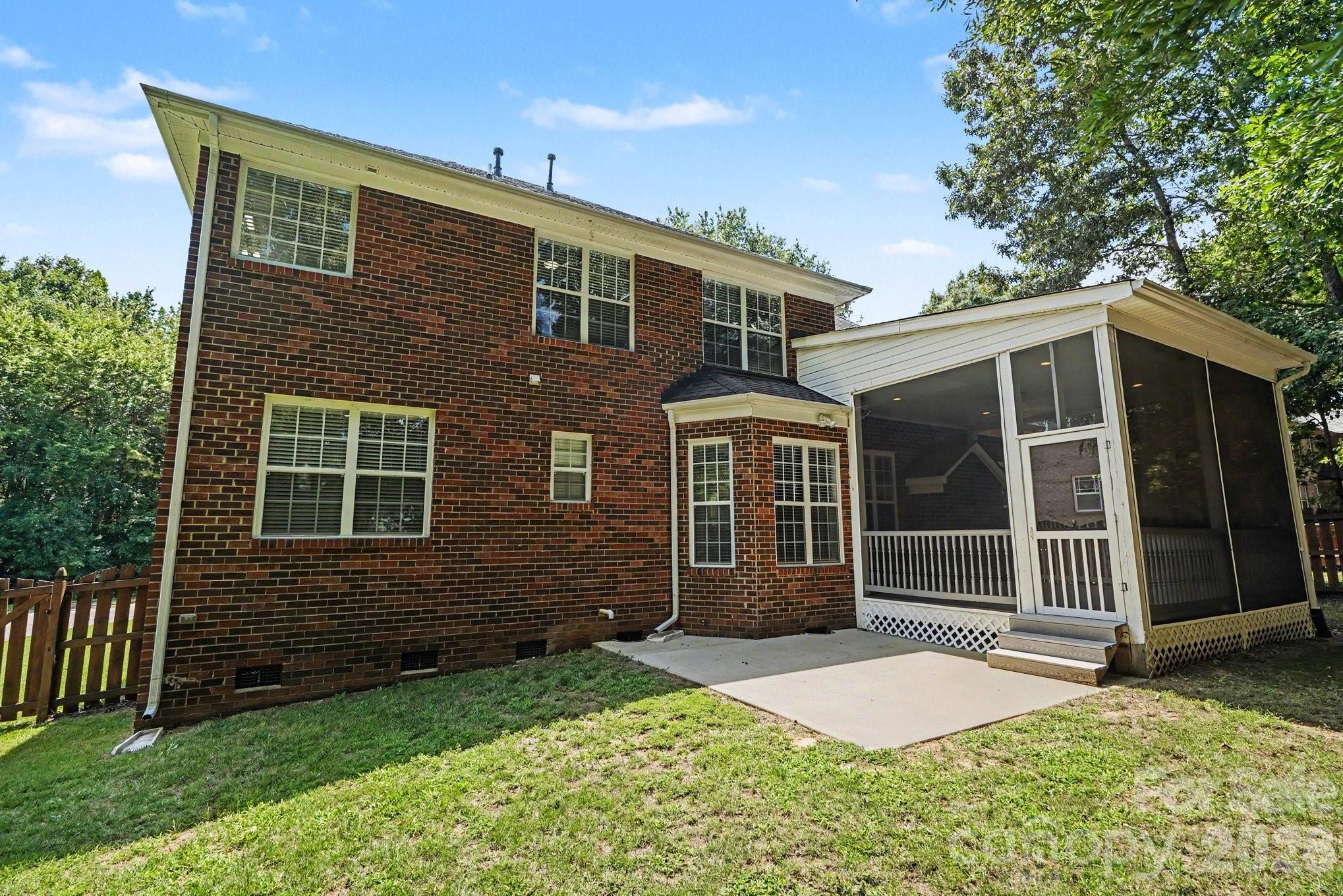 229 Edenshire Court Property Photo 24