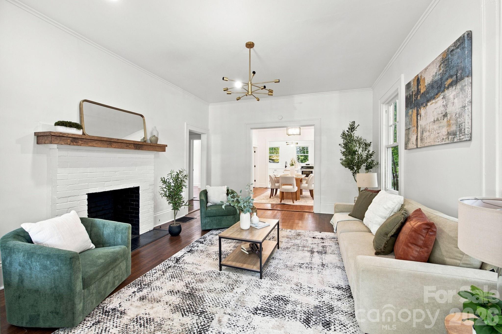 1534 Jennings Street Property Photo 4