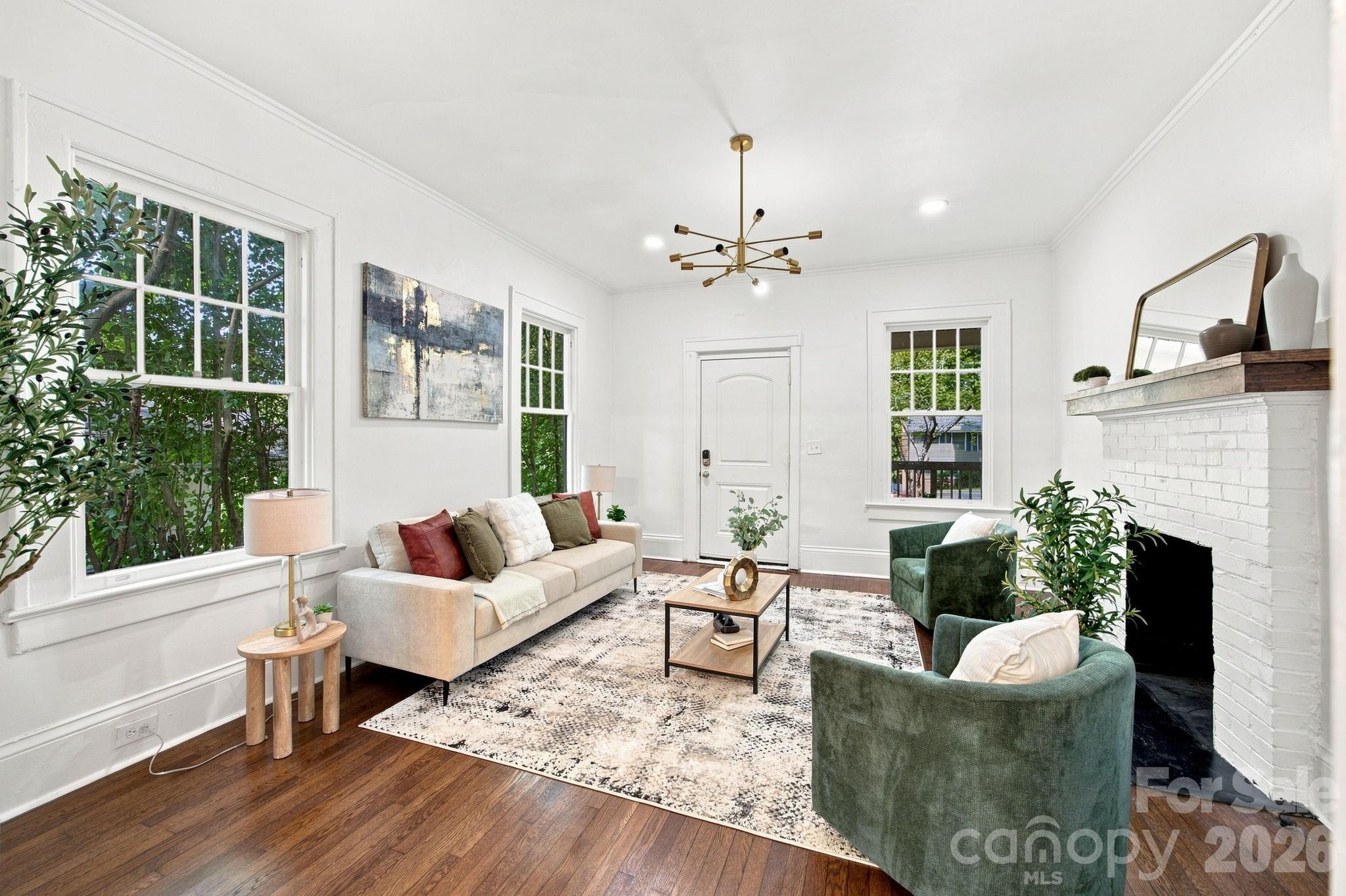 1534 Jennings Street Property Photo 5