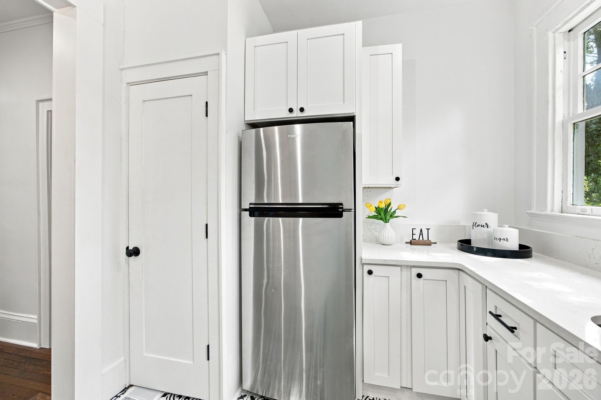 1534 Jennings Street Property Photo 13