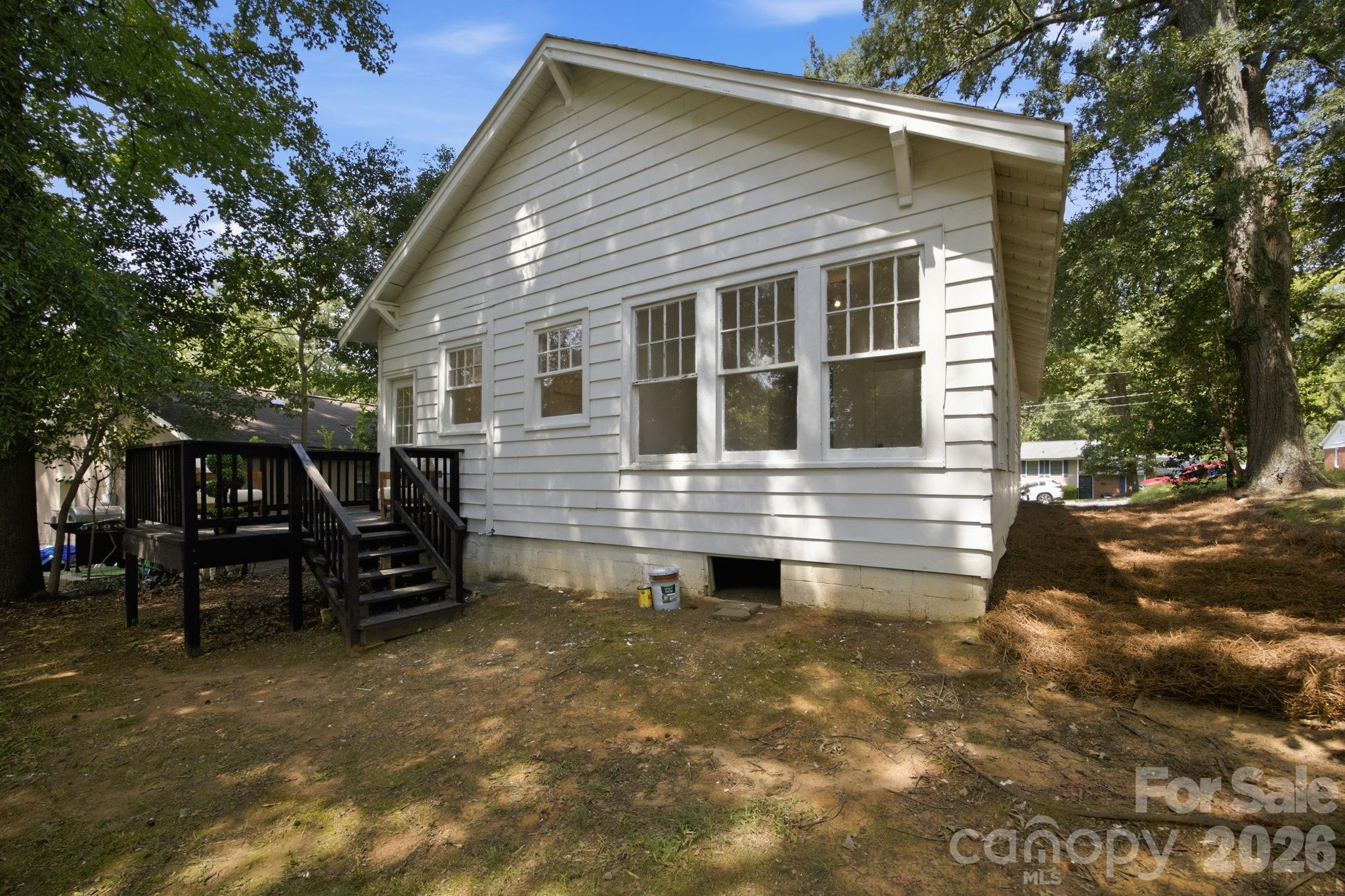 1534 Jennings Street Property Photo 33