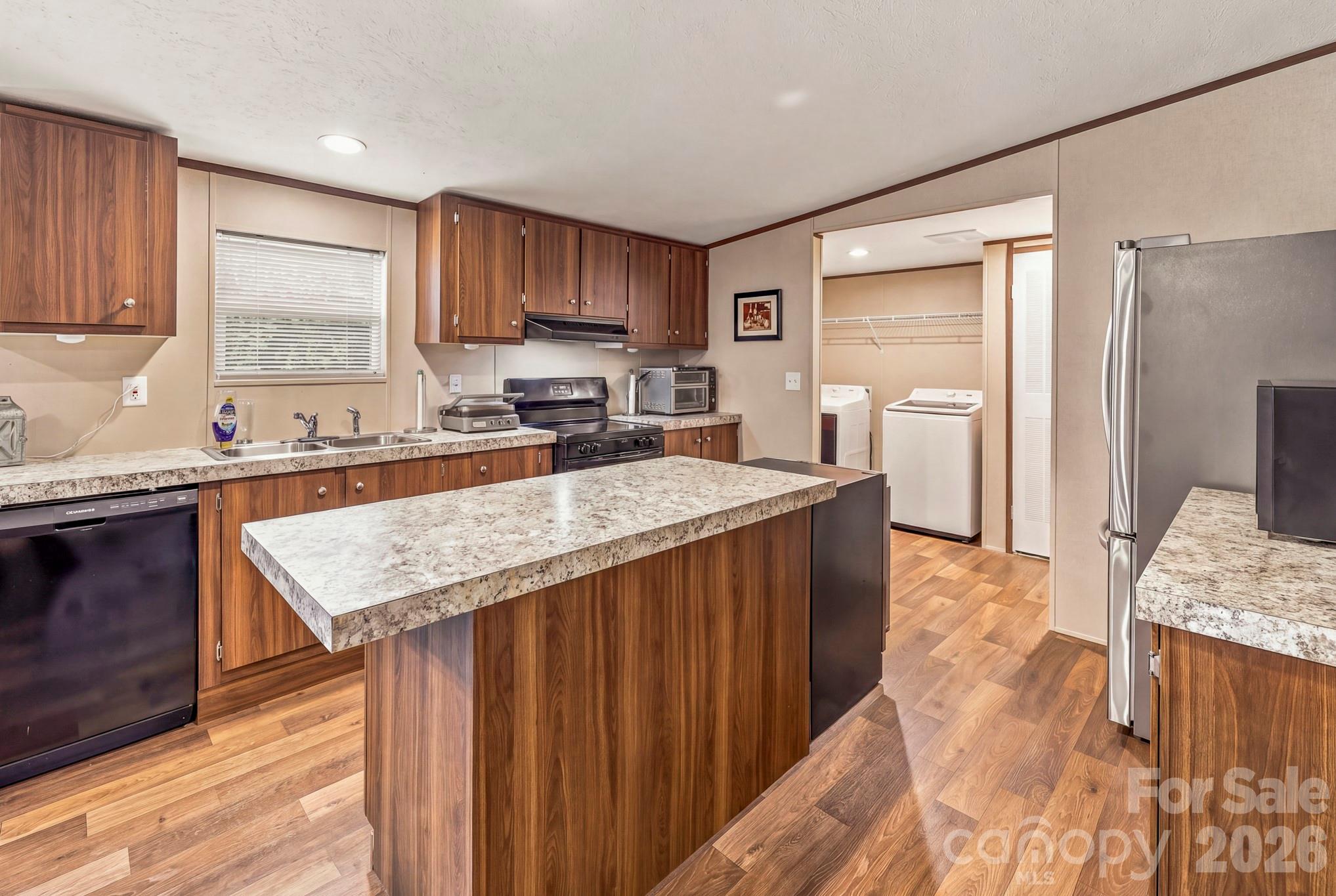 1496 Rock Spring Road Property Photo 5