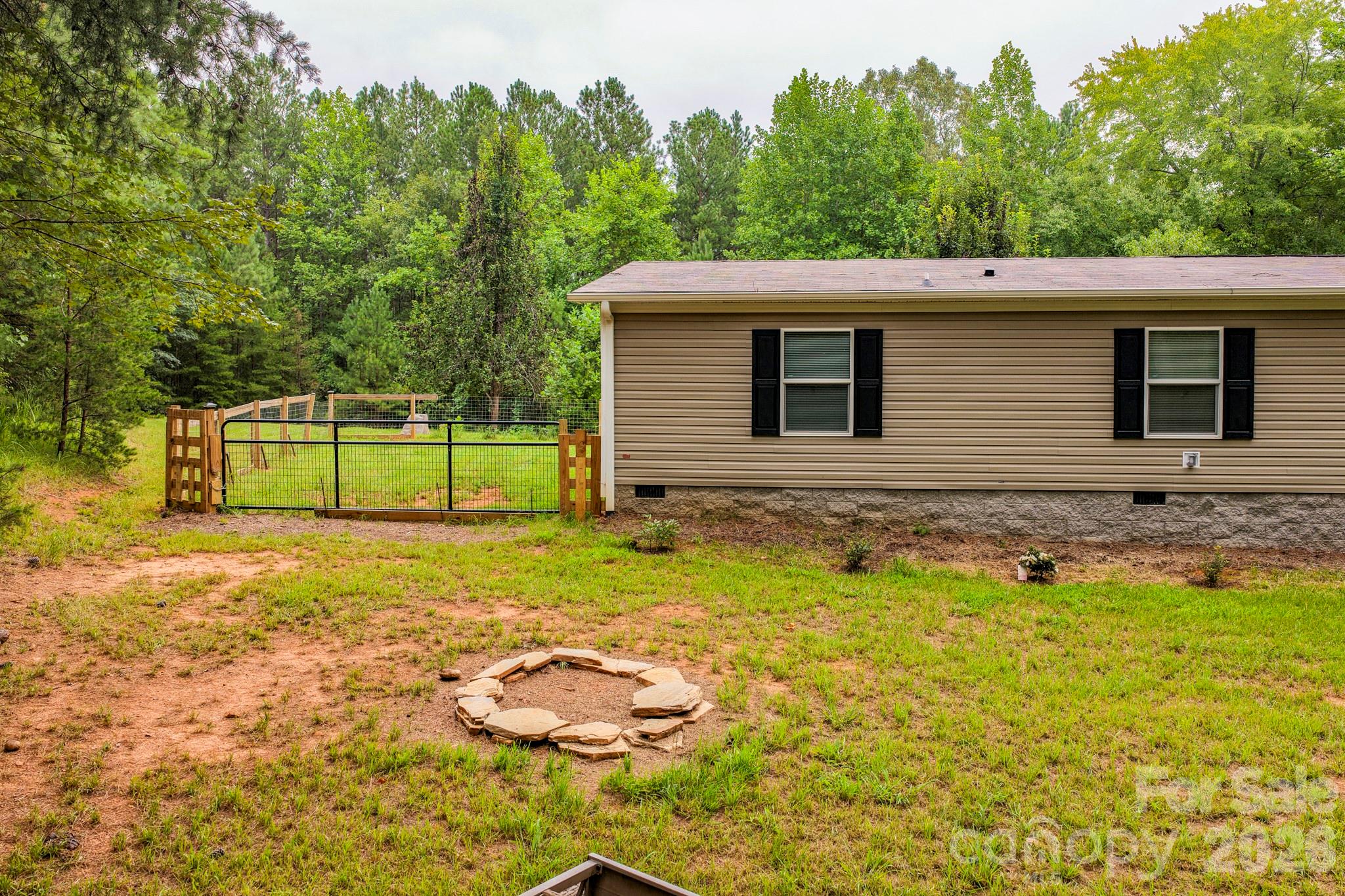 1496 Rock Spring Road Property Photo 22