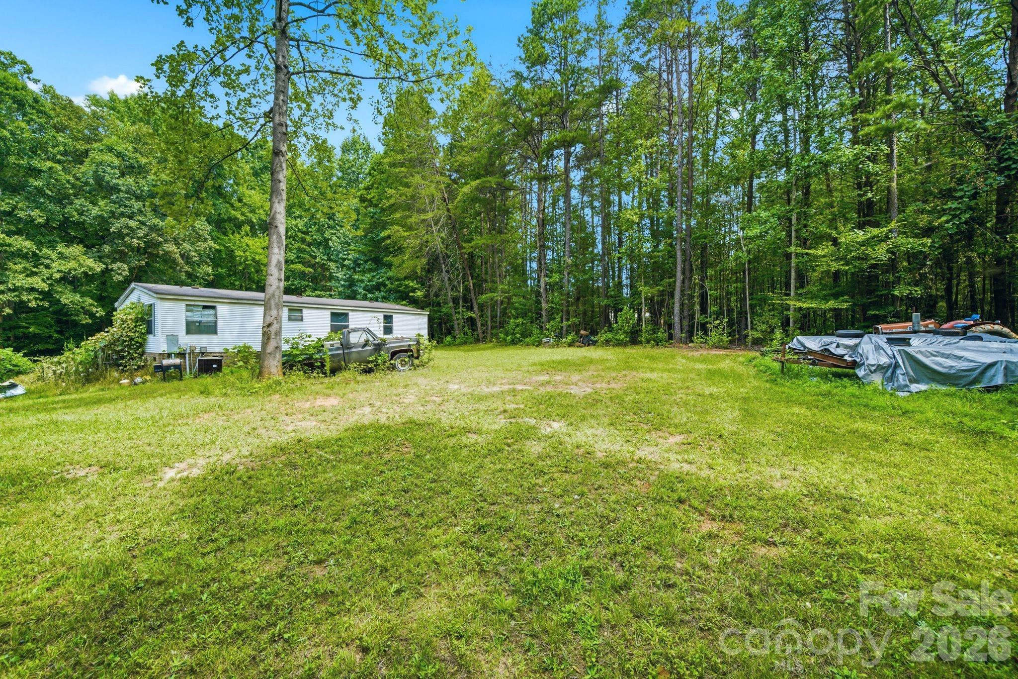 1039 Monterey Drive Property Photo 6