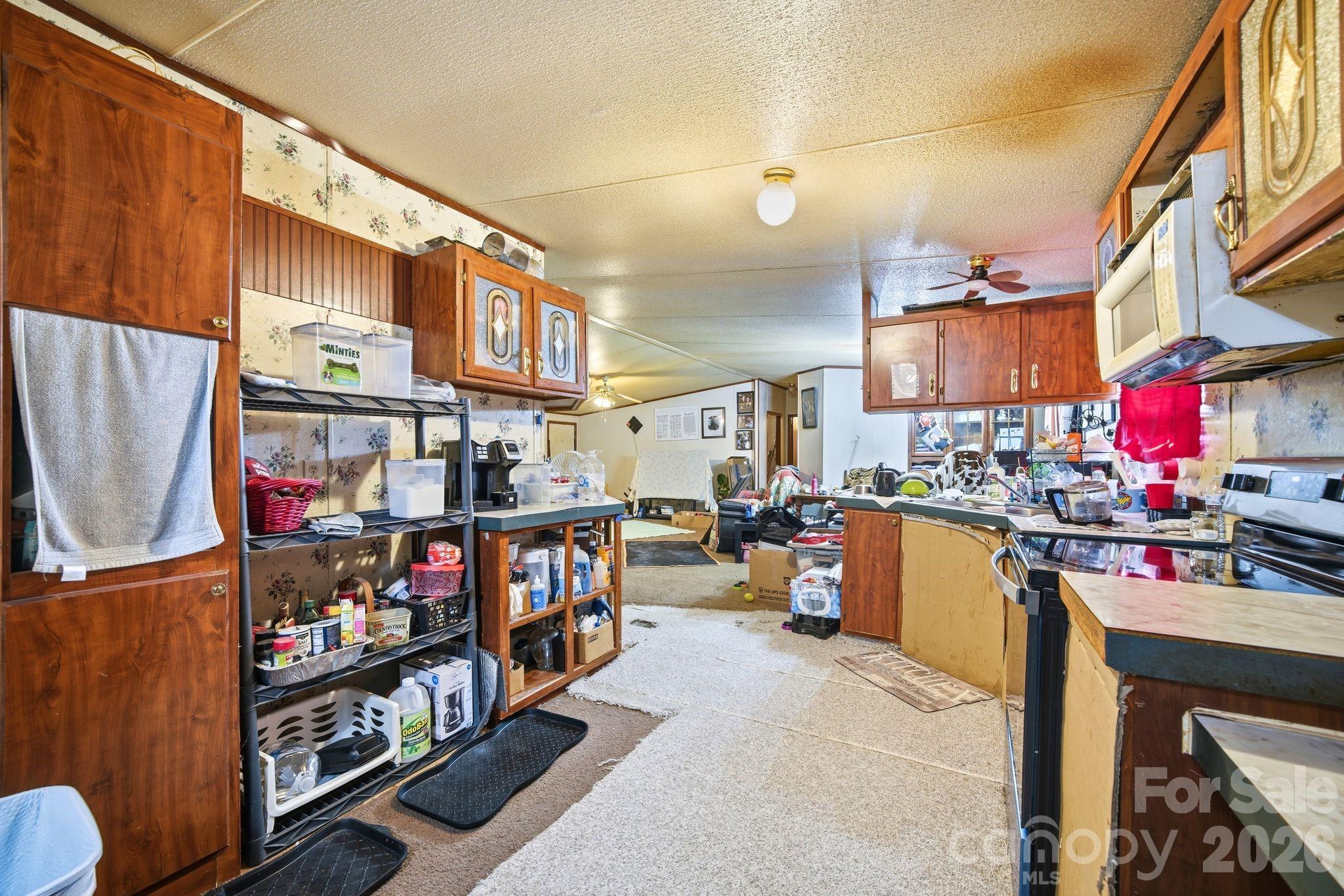 1039 Monterey Drive Property Photo 15