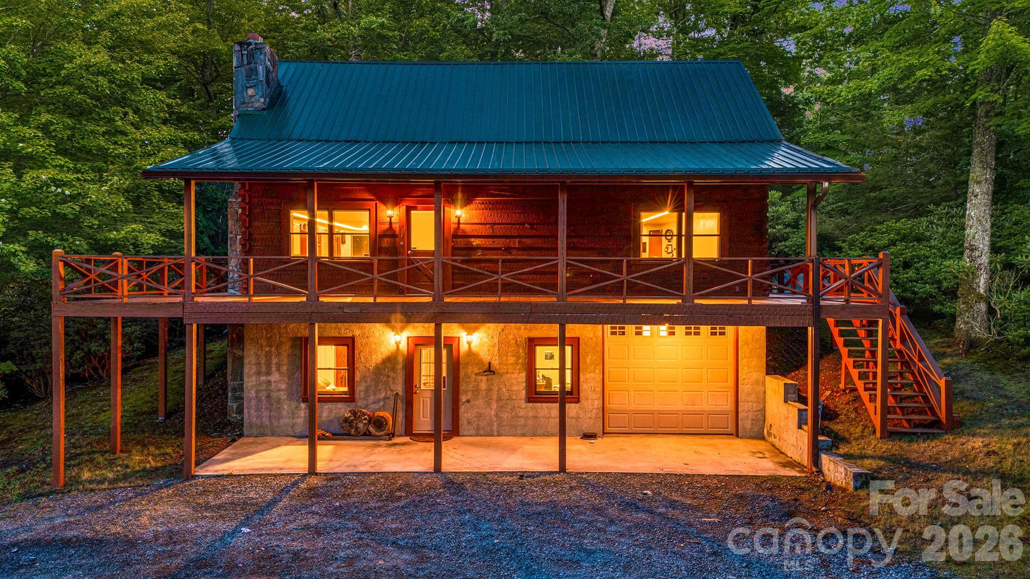 256 Fairway Loop Property Photo 1