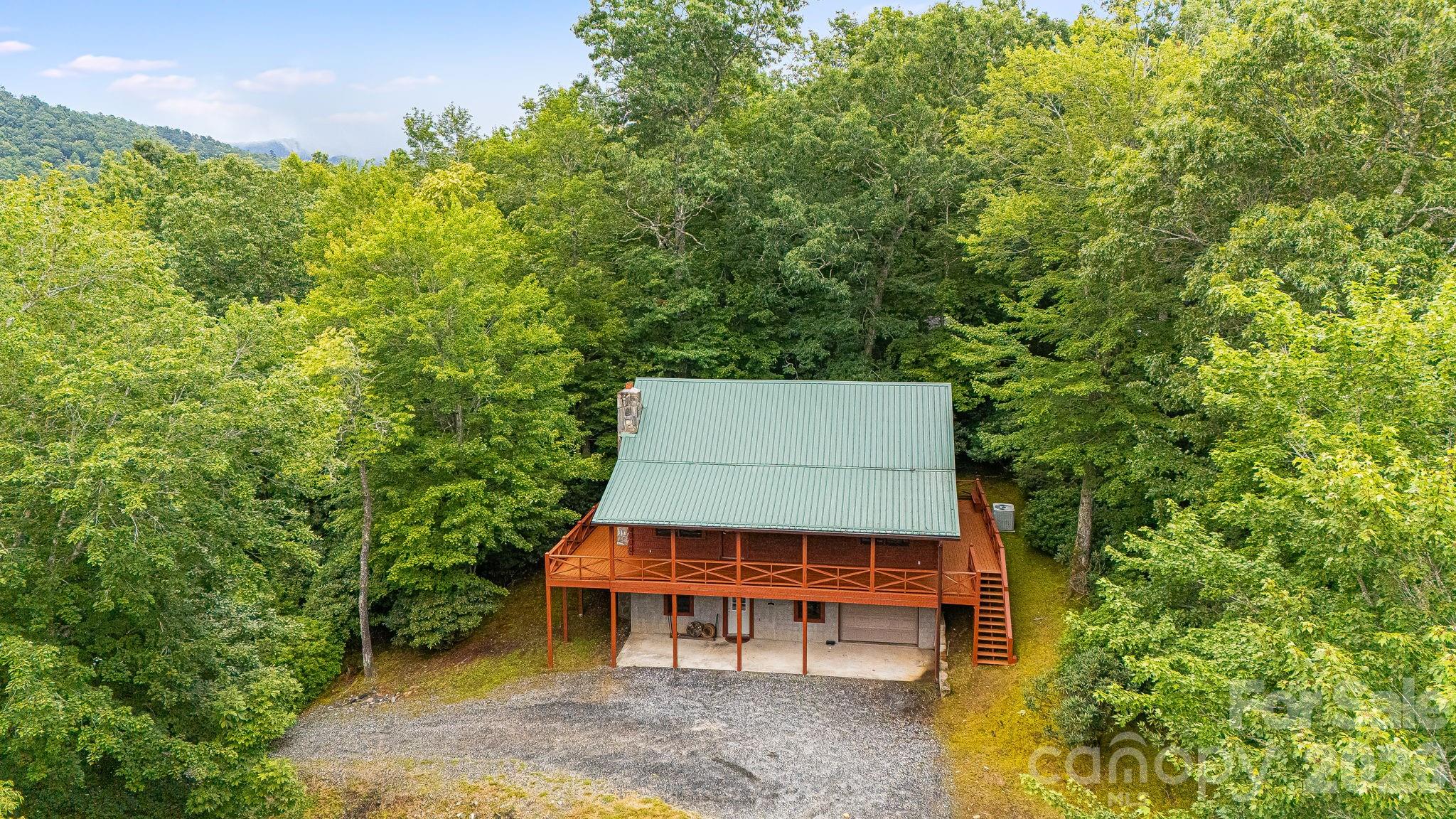 256 Fairway Loop Property Photo 4